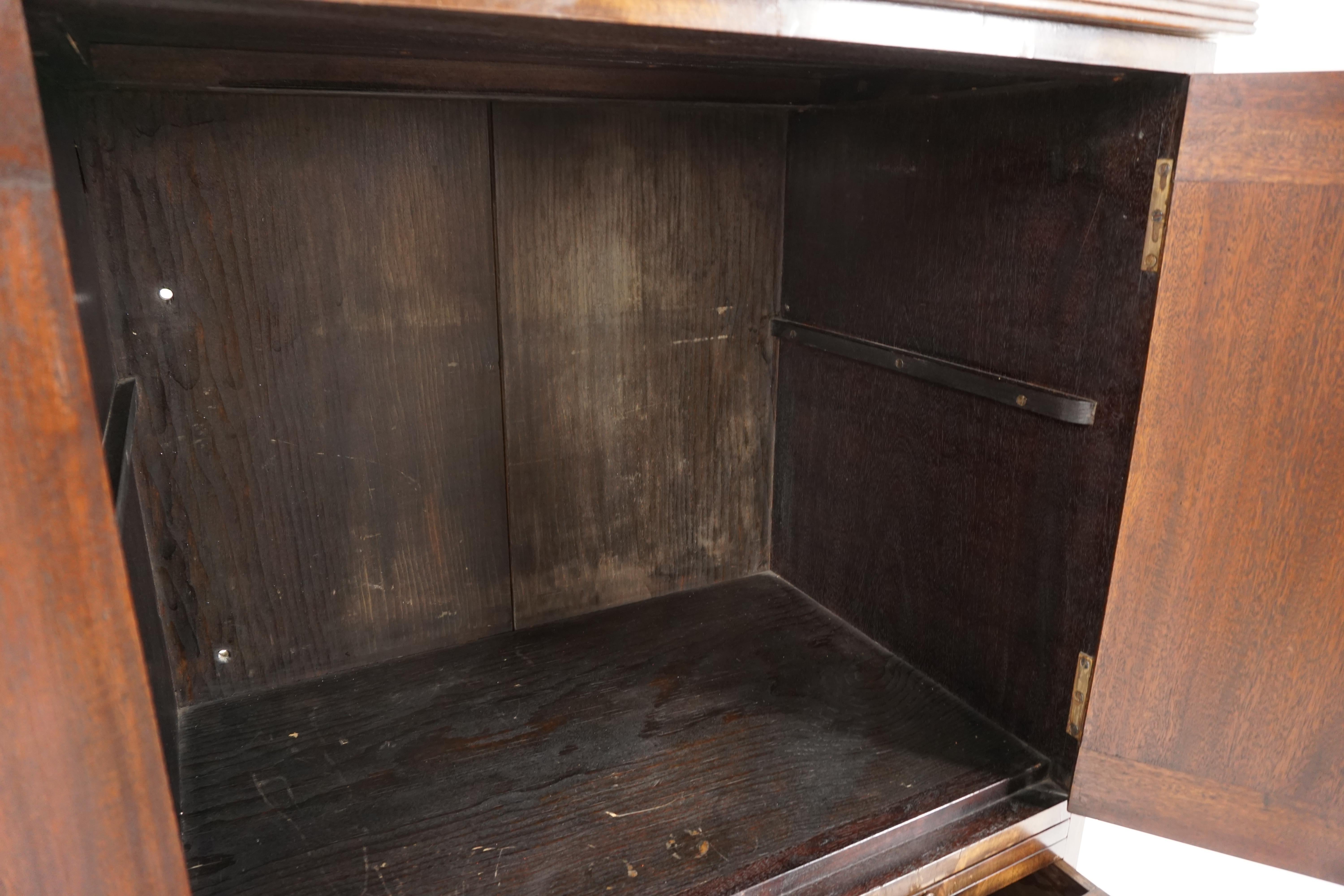 antique gentleman's dresser