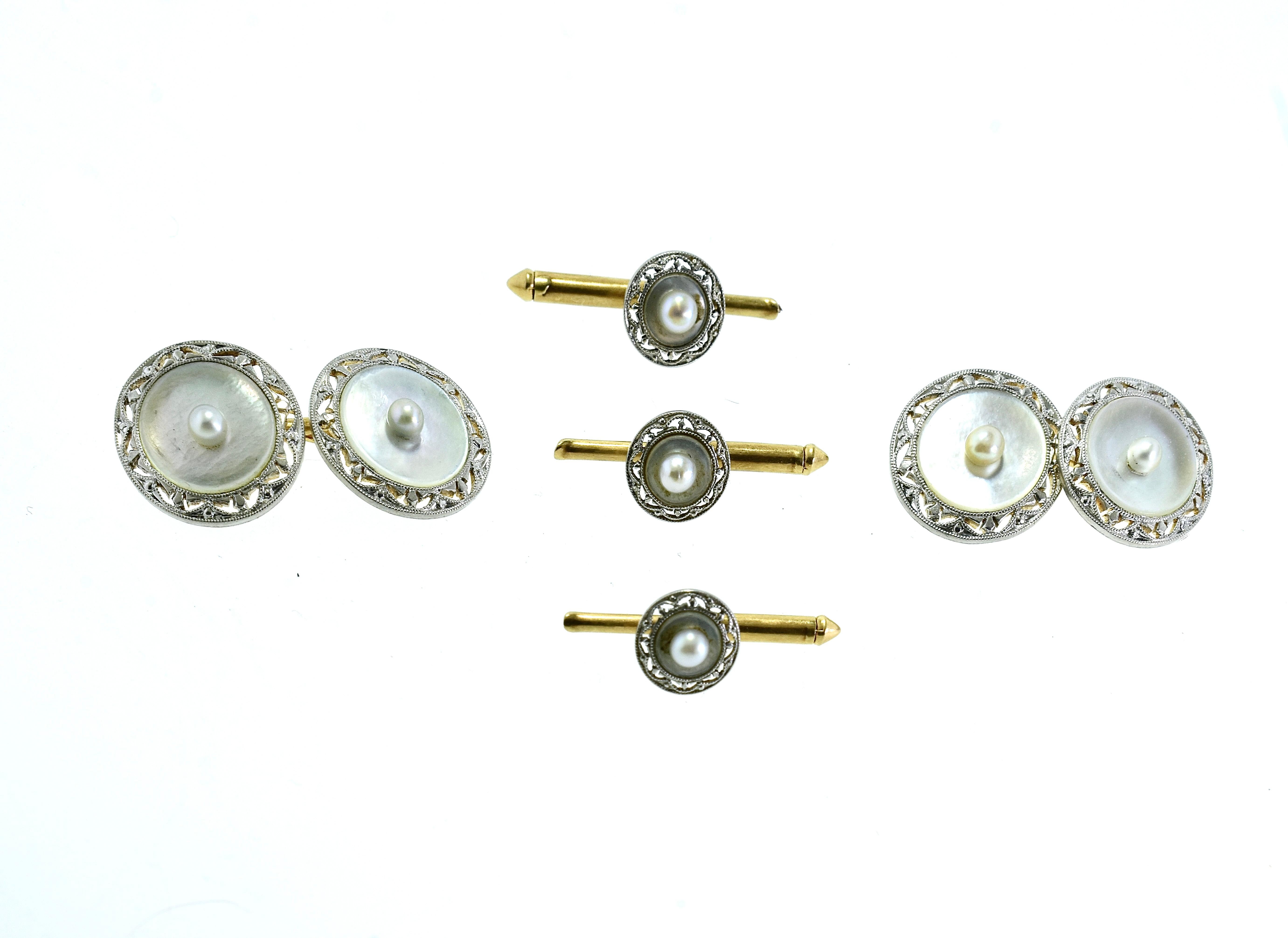 Ensemble de boutons de manchette et de clous d'oreilles en platine et en or pour homme, vers 1915 en vente 5
