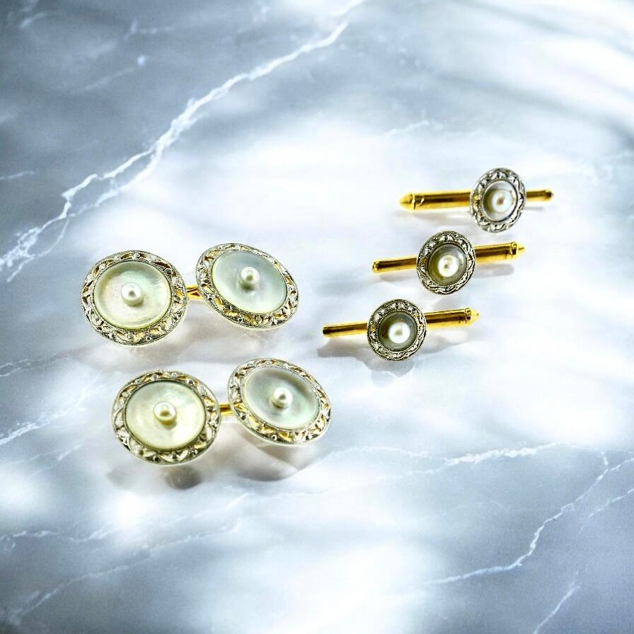 Ensemble de boutons de manchette et de clous d'oreilles en platine et en or pour homme, vers 1915 Excellent état - En vente à Aspen, CO