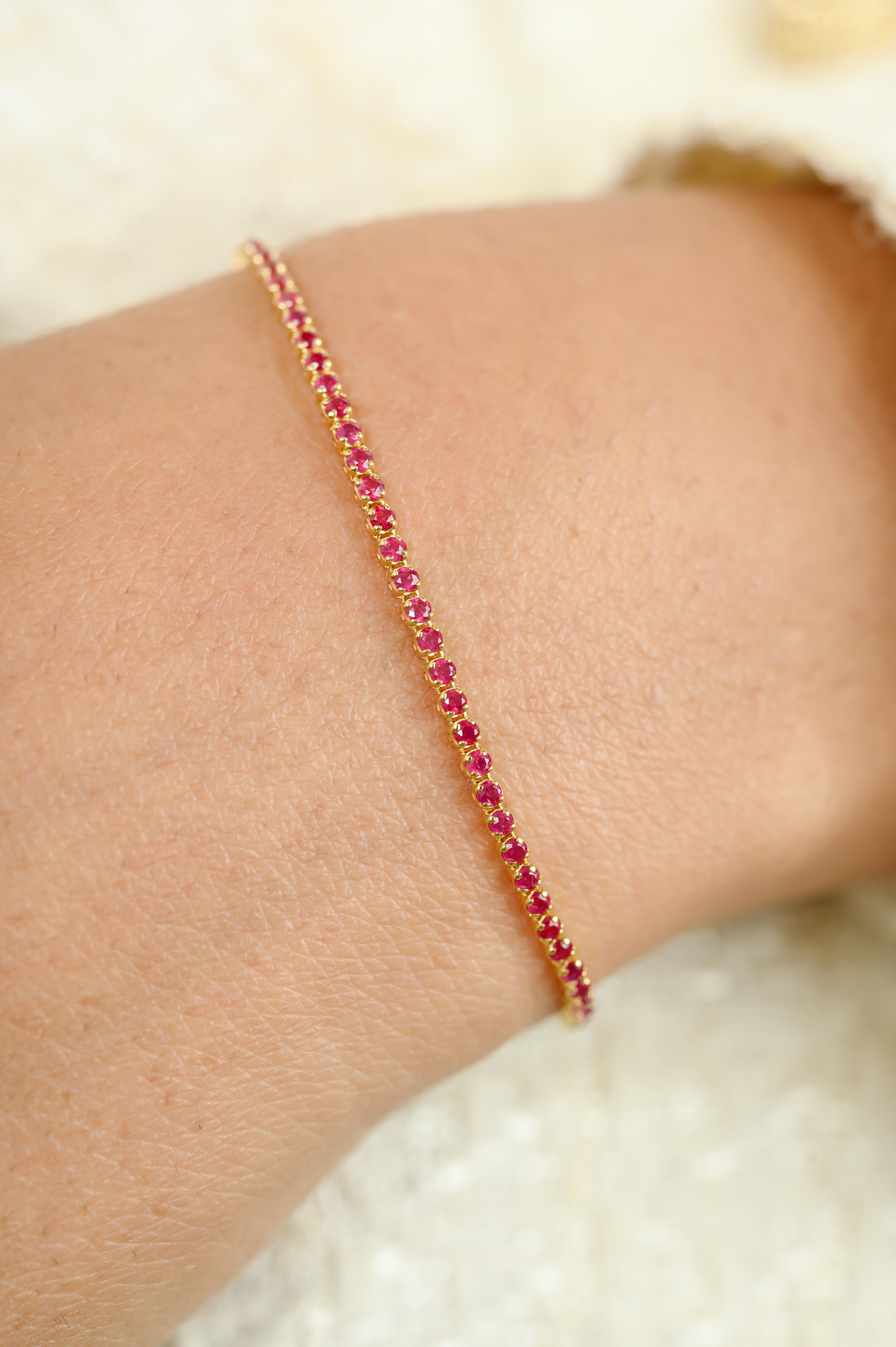 Antikes, echtes, facettiertes, rundes, facettiertes Rubin-Armband aus 18 Karat Gold für Damen mit Rundschliff im Angebot 2