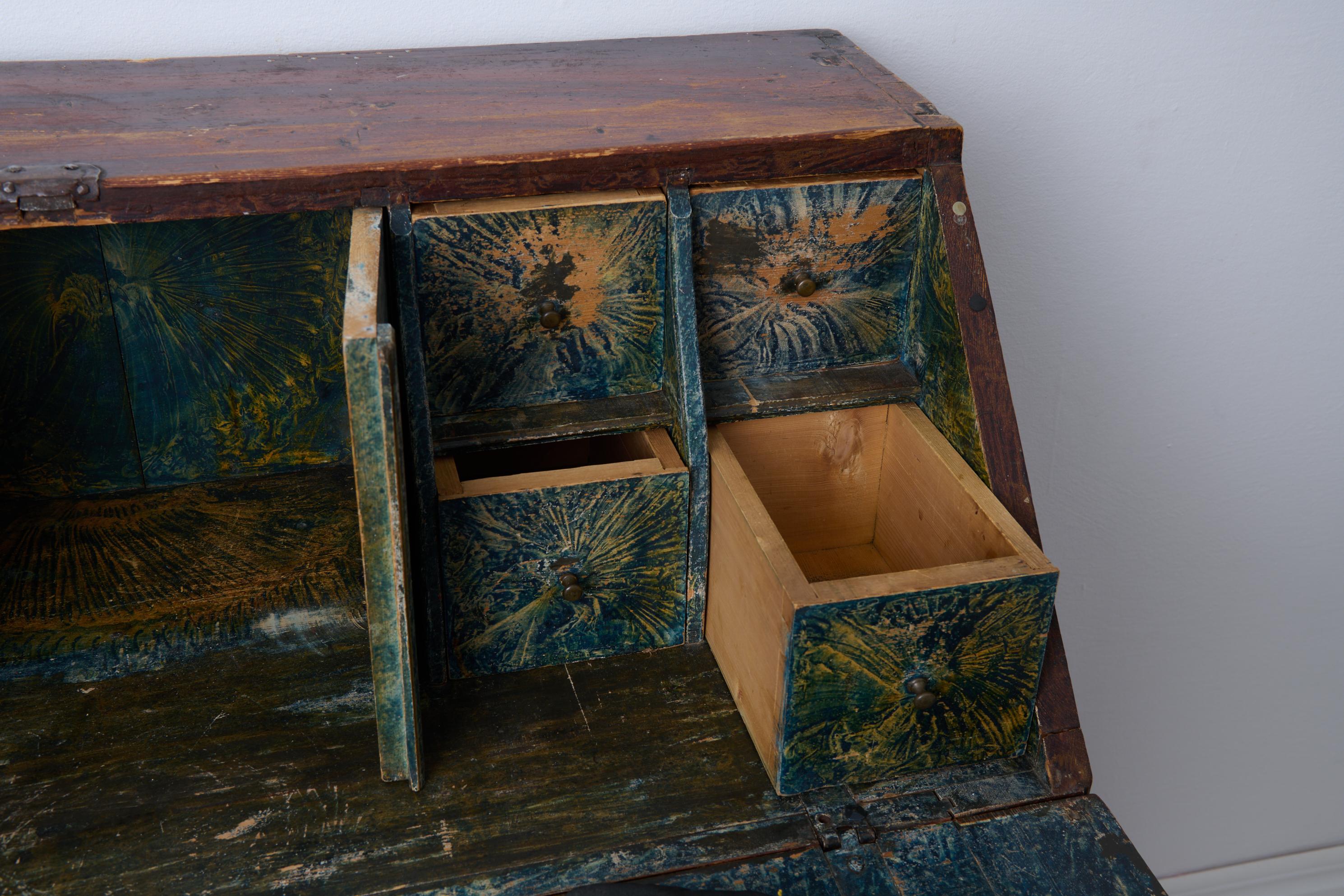 Antiker echter Volkskunst-Sekretär-Schreibtisch, original blaue und Mahagoni-Lackierung im Angebot 3