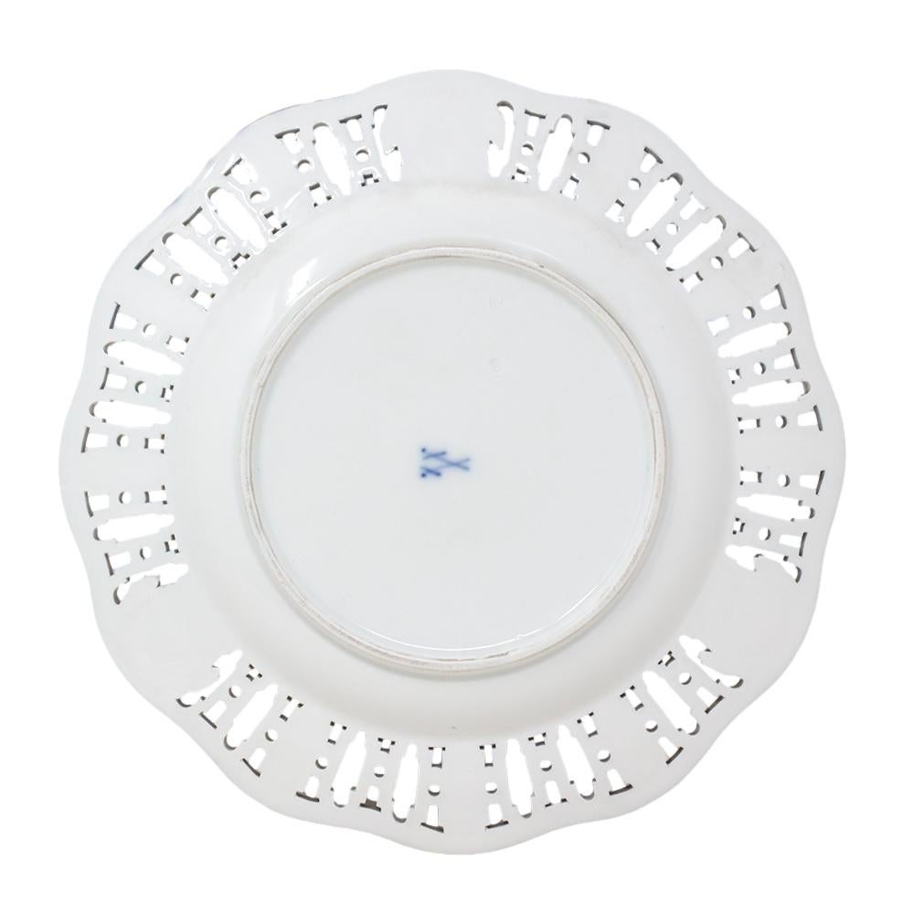 Antique Genuine Meissen Reticulated Porcelain Cattle Plate For Sale 7