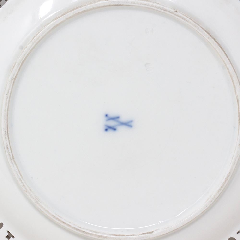 Antique Genuine Meissen Reticulated Porcelain Cattle Plate For Sale 8