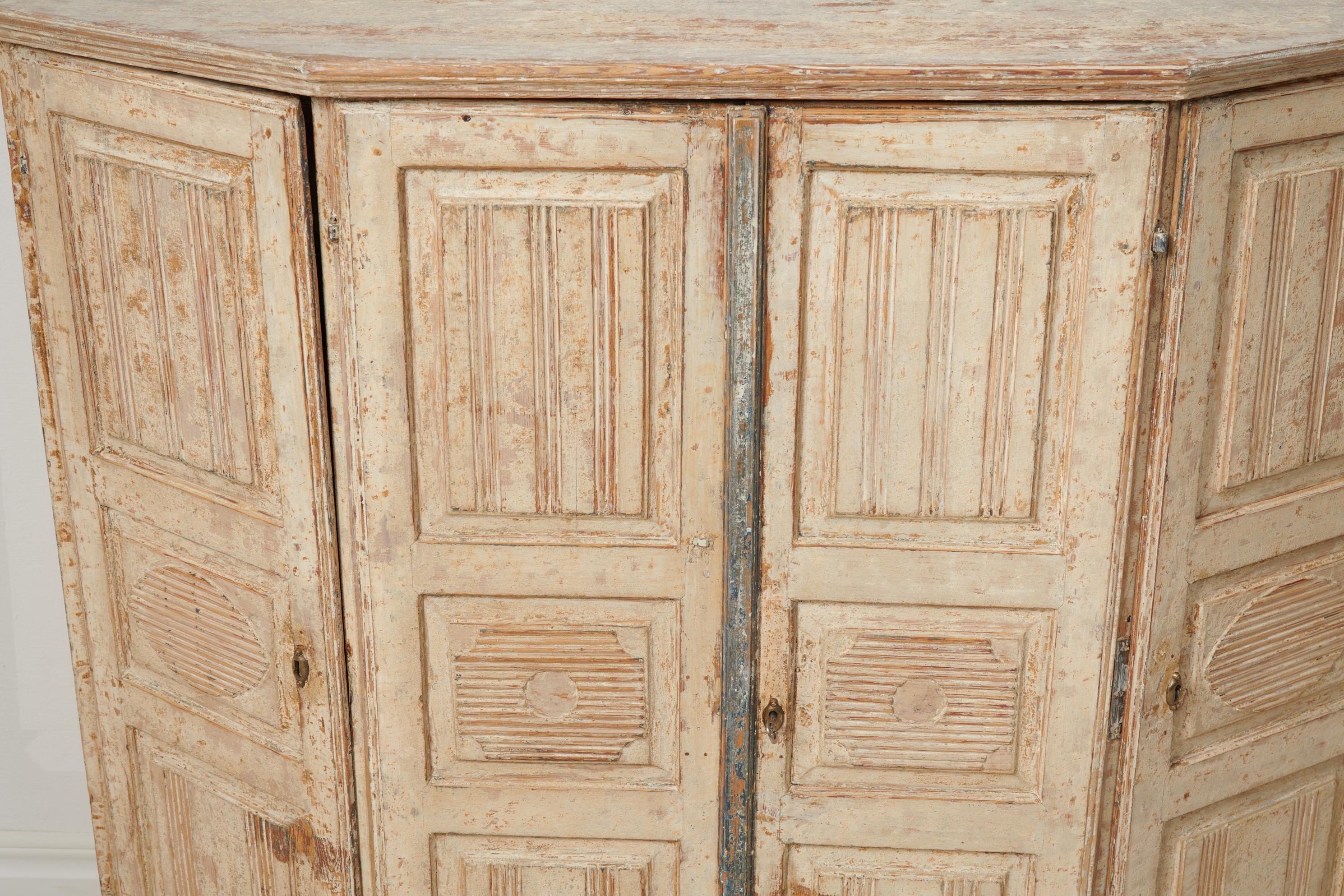 Antique Genuine Northern Swedish Gustavian Style Country Pine Sideboard  For Sale 5