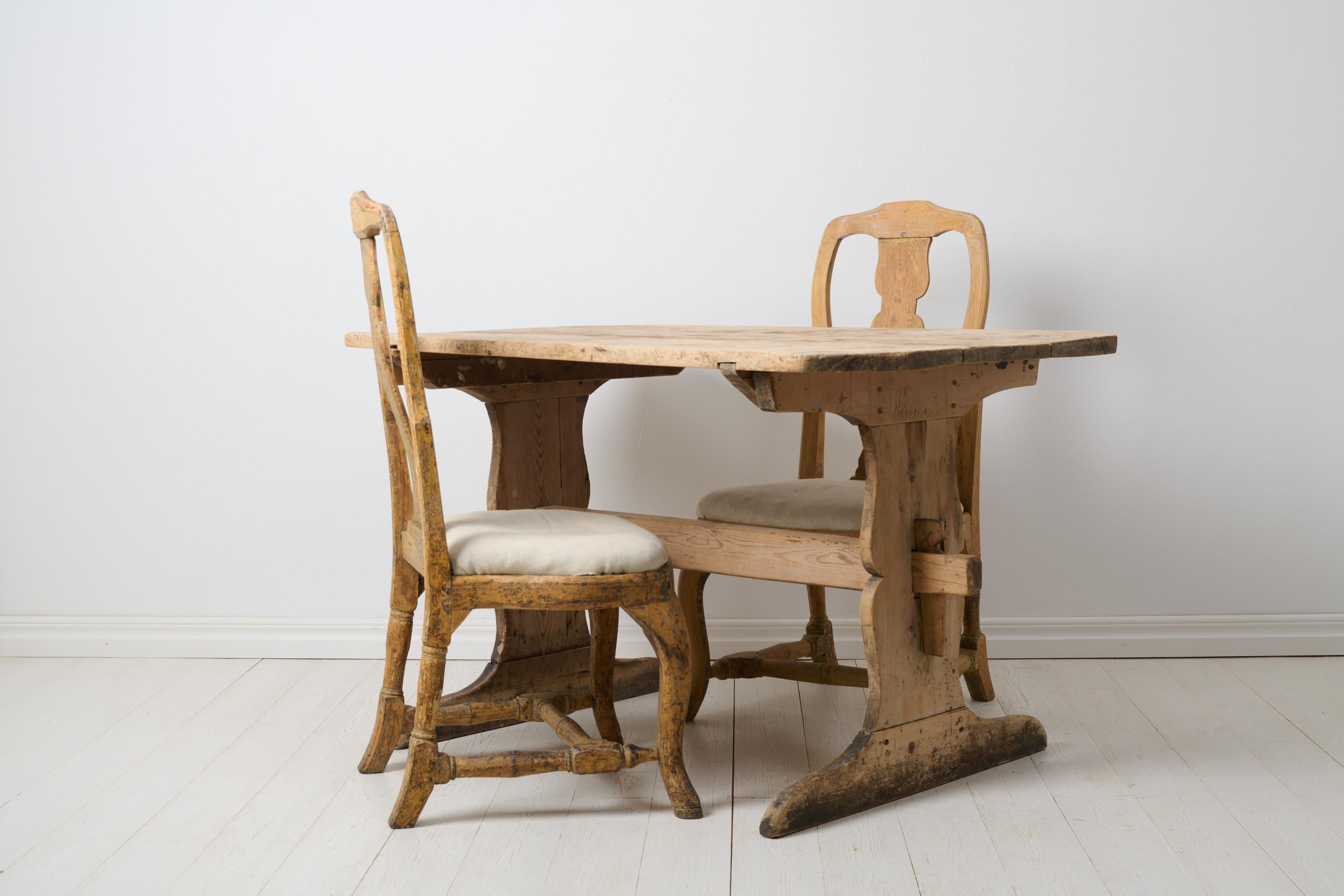 Antique Genuine Swedish Country Dining or Work Rustic Wood Trestle Table In Good Condition For Sale In Kramfors, SE