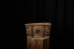Antique Genuine Swedish Folk Art Box Made by Hand in Pine with Authentic Patina