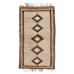 Tapis tribal à motif géométrique ancien en poils de chameau et couleurs neutres Mocha