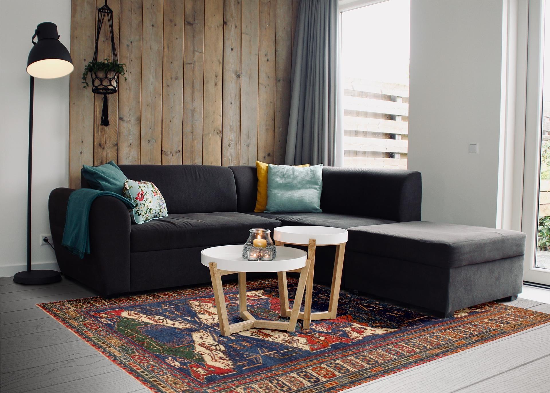 Noué à la main Collection Nazmiyal Kilim Soumak caucasien tribal et géométrique antique en vente