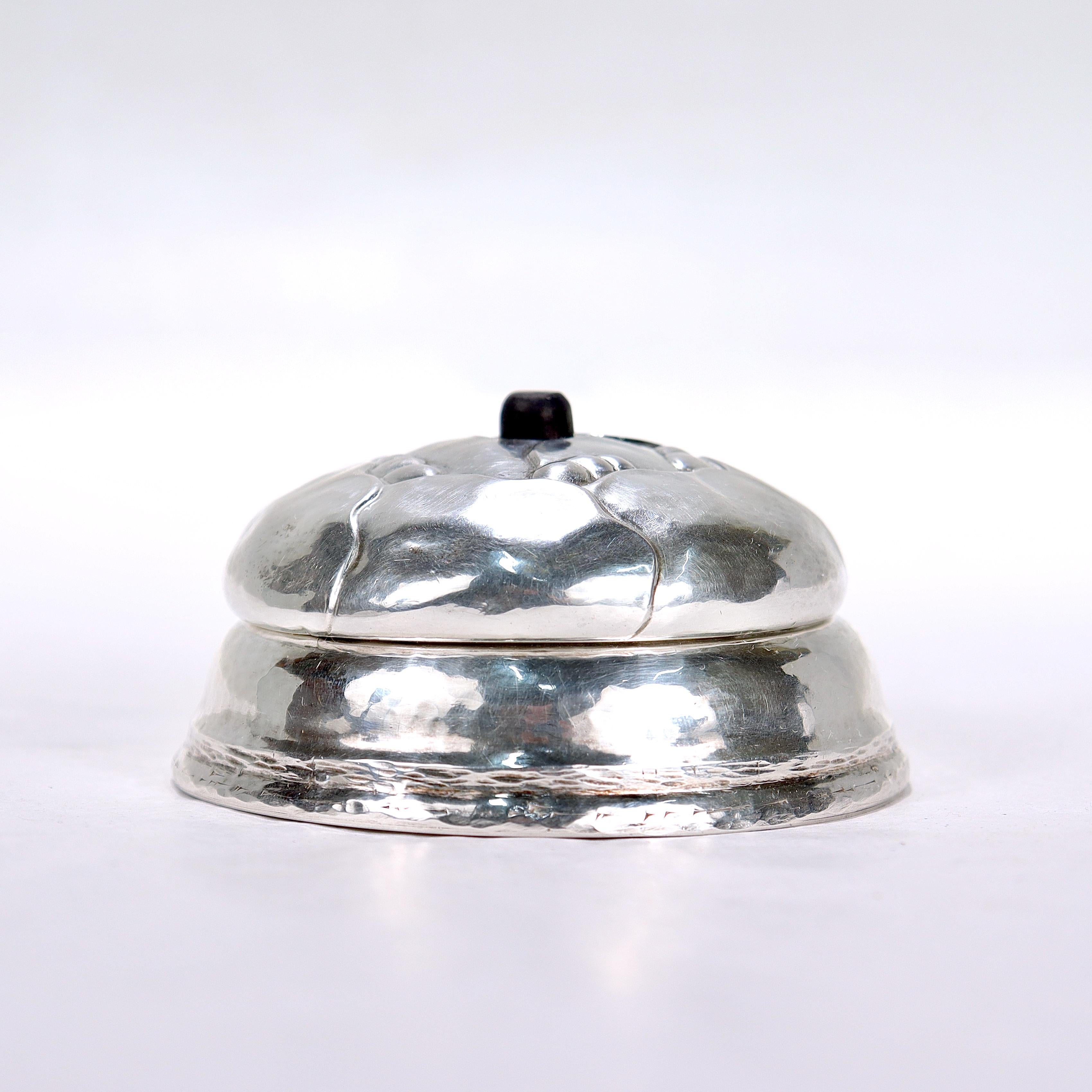Antike Butler''s Glocke im Art nouveau-Stil aus massivem Silber, Nr. 59 im Angebot 1