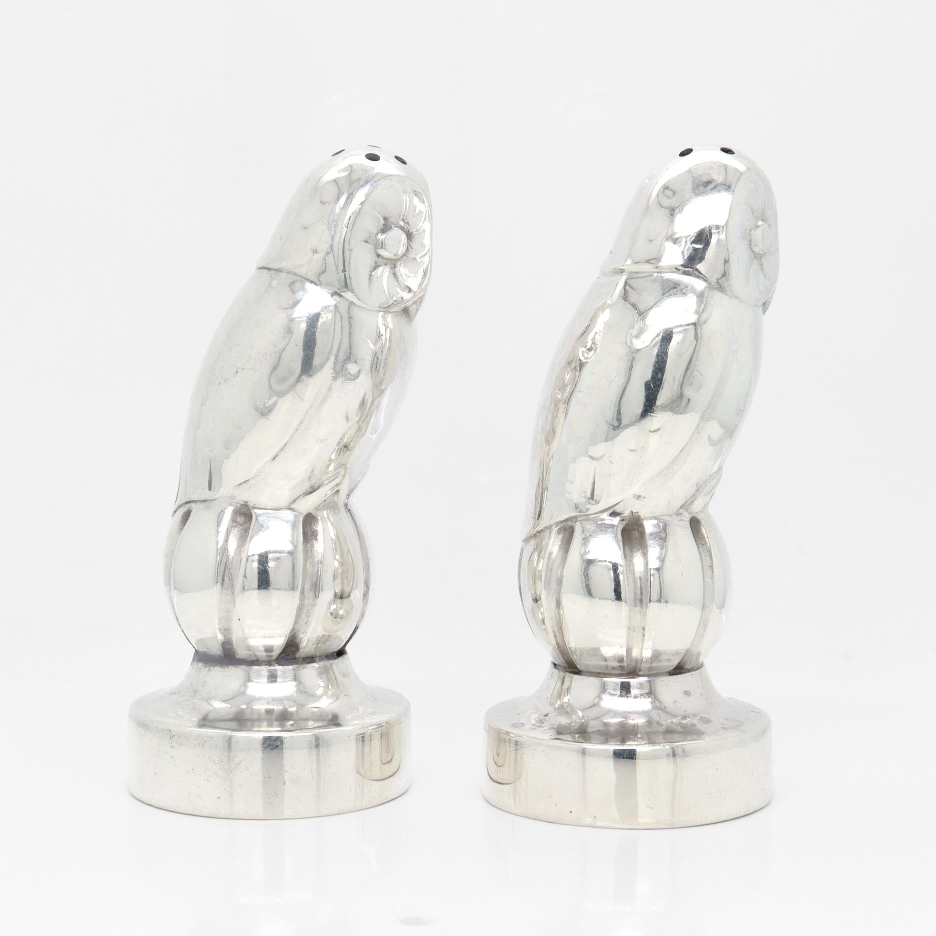 Anciennes salières et poivrières en argent Georg Jensen modèle 36A en vente 4