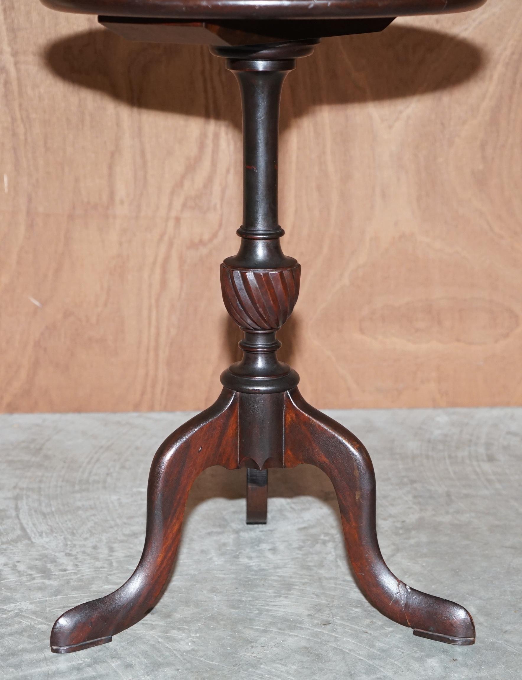 Hand-Crafted Antique Georgain / Victorian Stamped Hardwood Tripod Lamp Side End Wine Table For Sale