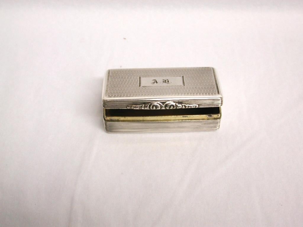 Antique George 1V Silver Snuff Box by Thomas Shaw of Birmingham, 1827 4