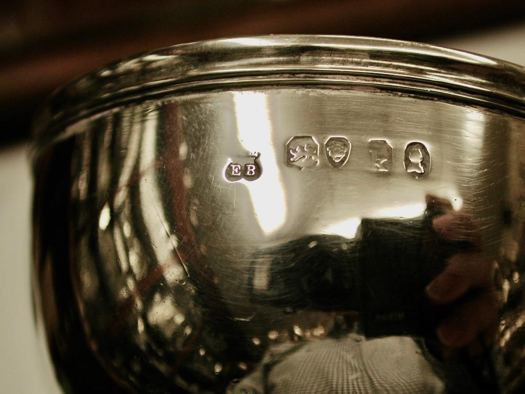 Argento 925 Antico imbuto per vino in argento George 1V datato 1825 da Emes & Barnards London in vendita