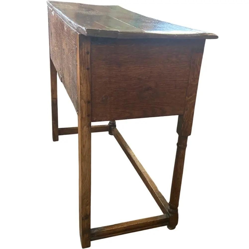 Hand-Carved Antique George I English Oak Console Table, 1700s For Sale