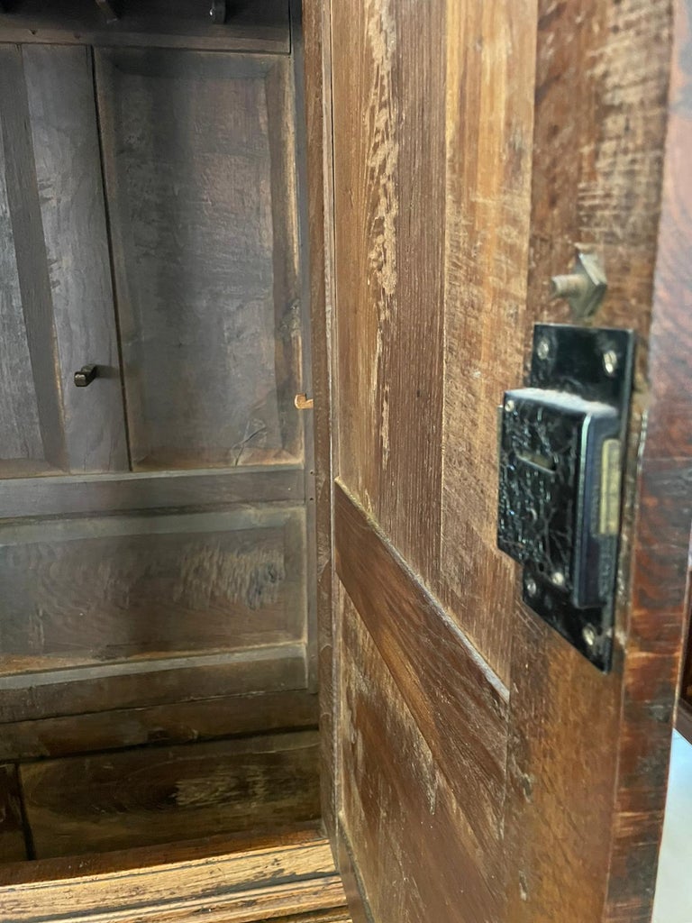 Antique I Quality Oak Livery Cupboard For Sale at 1stDibs