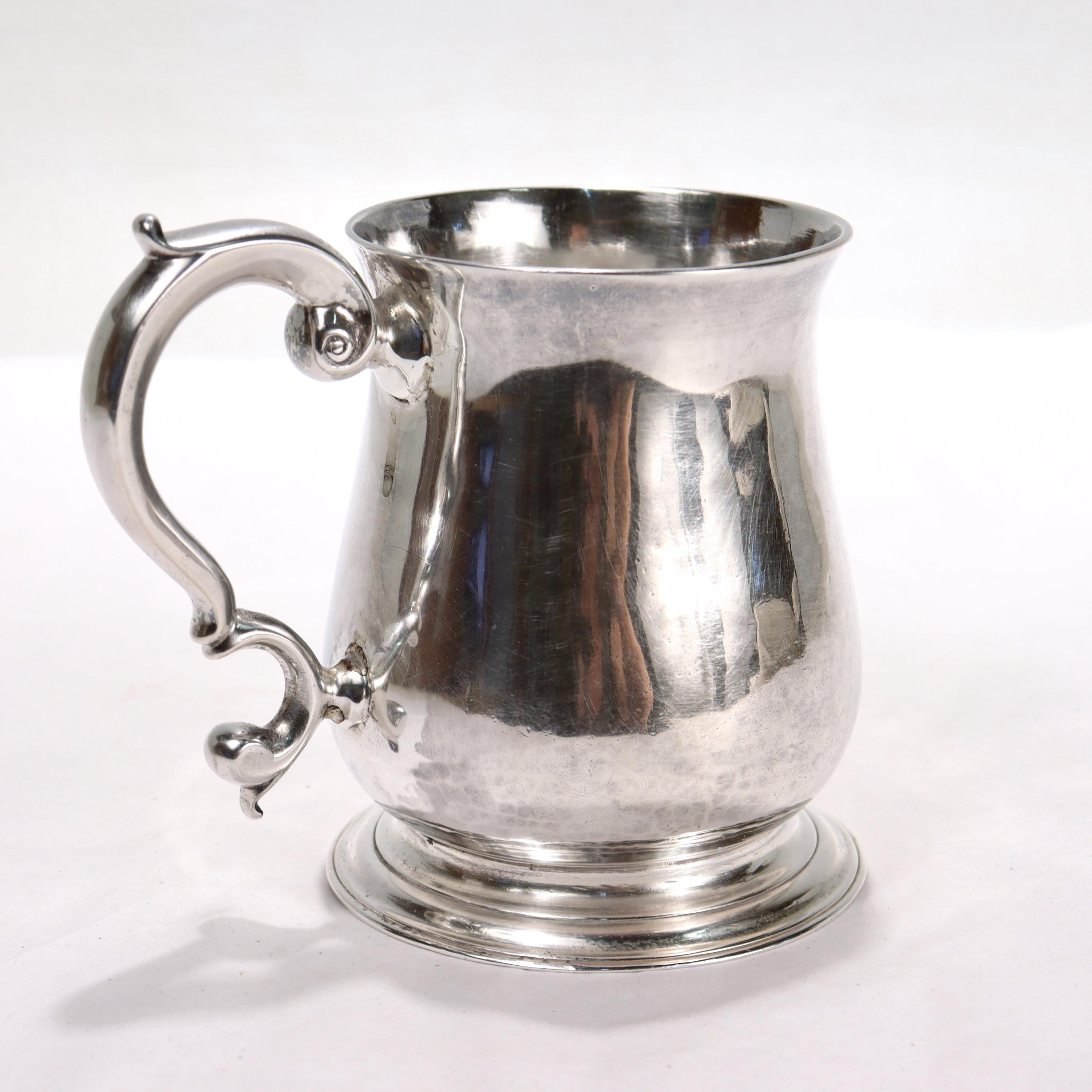 Antique George II 18th Century Richard Gurney & Thomas Cook Sterling Silver Mug In Good Condition For Sale In Philadelphia, PA