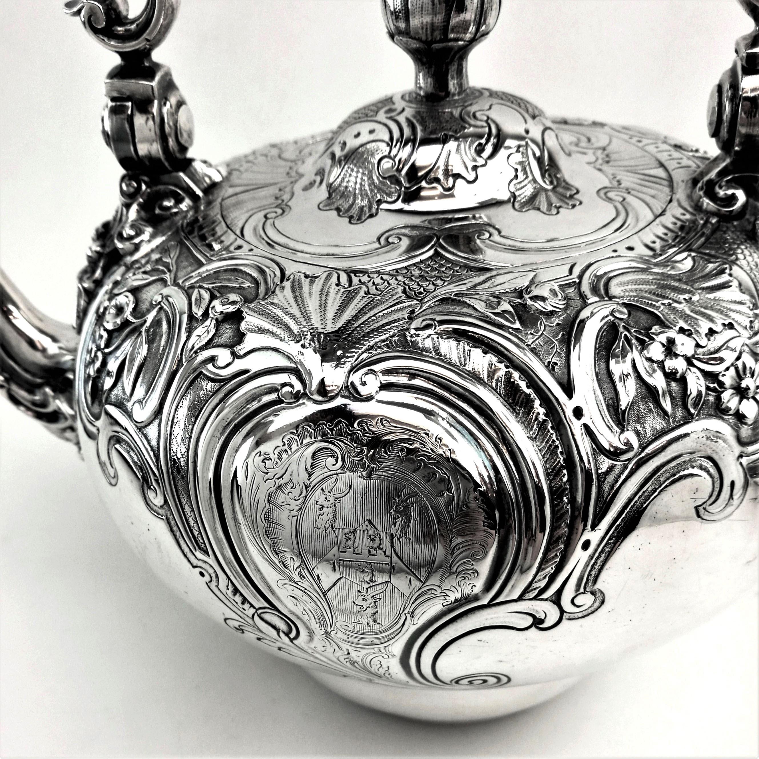 Antiker georgianischer Silberkessel auf Stand London 1745 Teekanne George II im Angebot 3