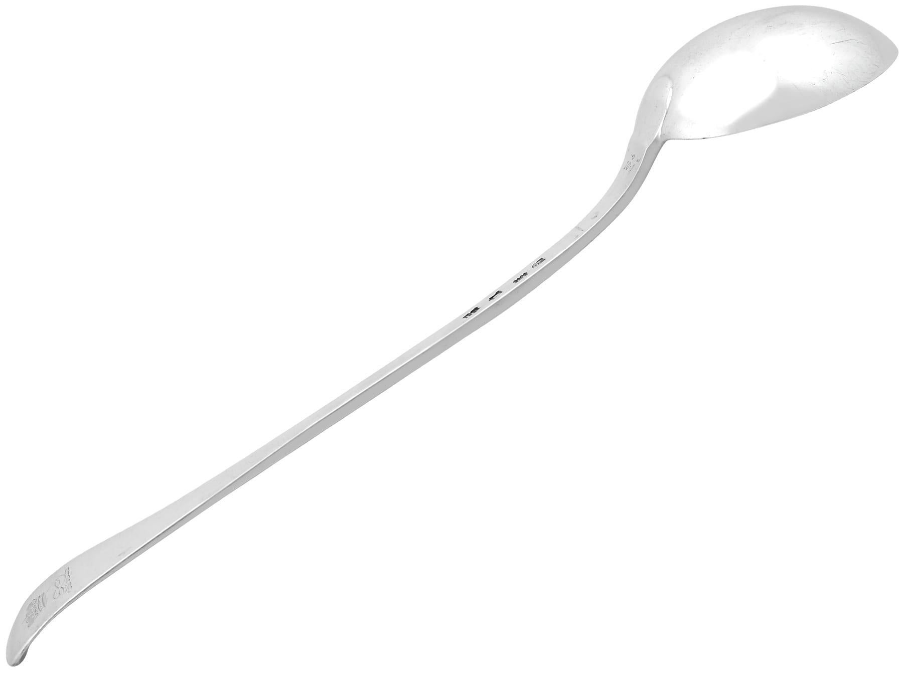 Antique George II Sterling Silver Hanoverian Pattern Soup Ladle In Excellent Condition In Jesmond, Newcastle Upon Tyne