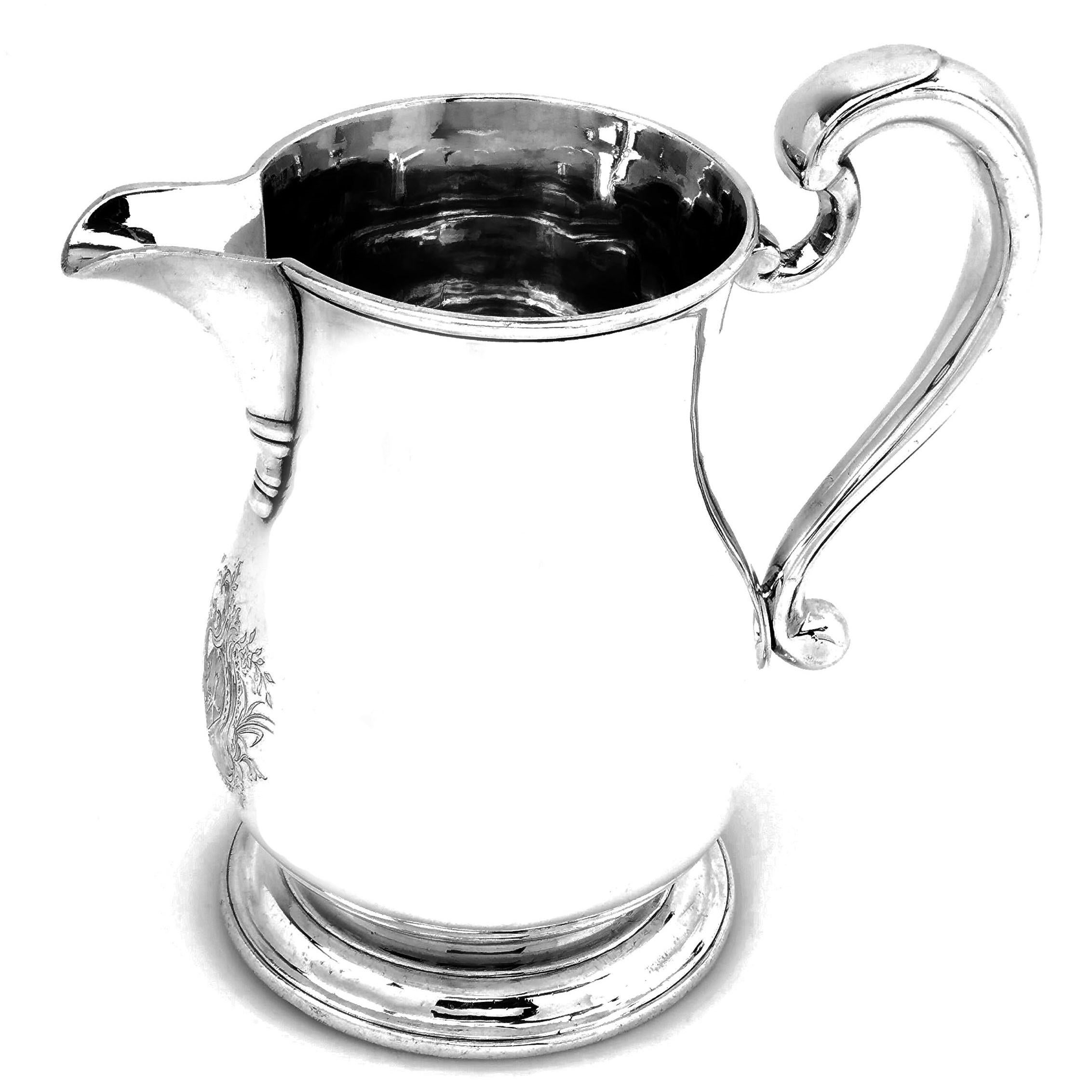 Antique George II Sterling Silver Jug / Ewer / Pitcher 1752 Beer / Water In Good Condition In London, GB