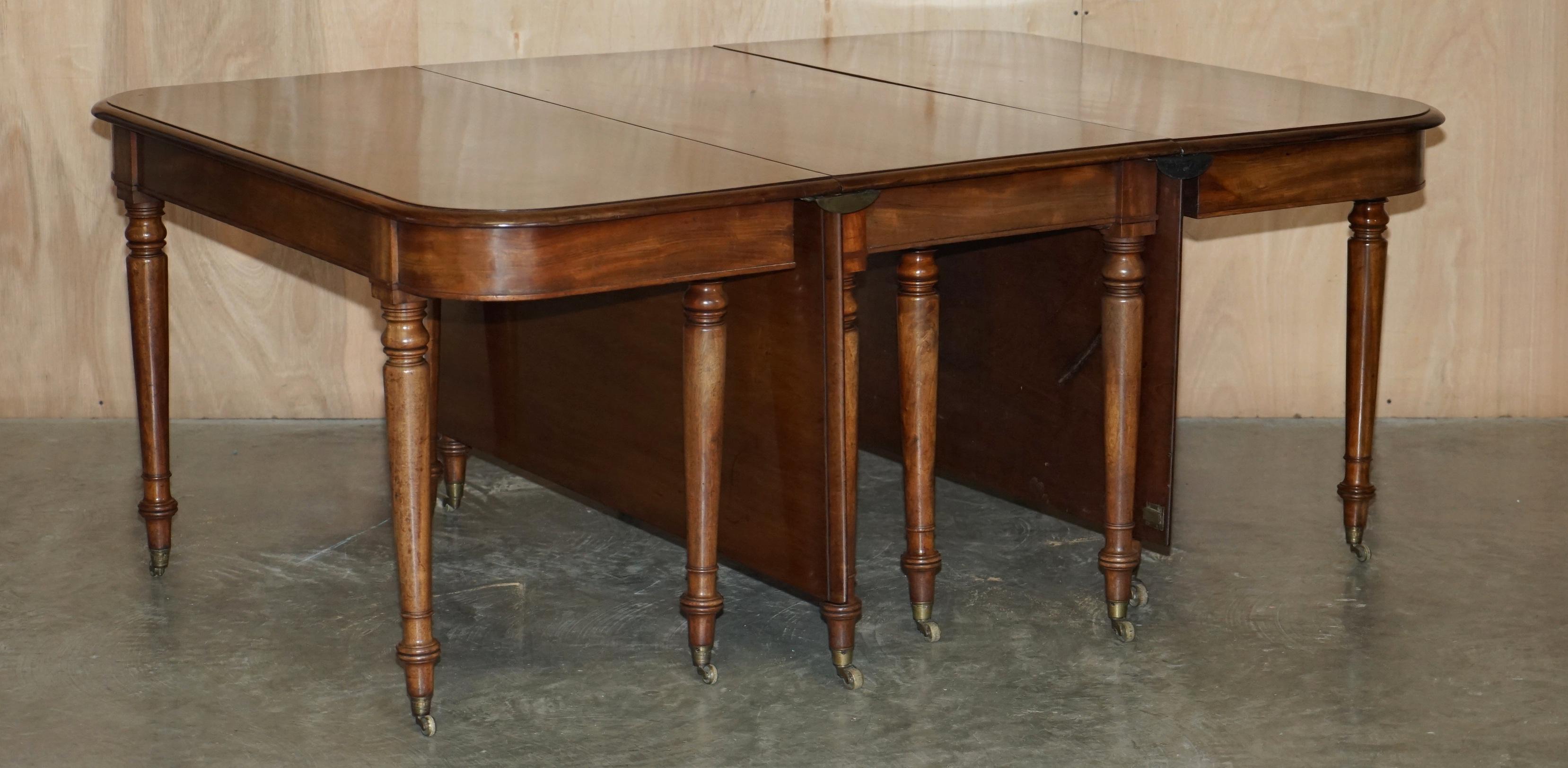 We are delighted to offer for sale this stunning fully restored circa 1820 George II flamed mahogany extending dining table 

A very well made and decorative table, this is one of the finest quality examples you will see anywhere, it is made of