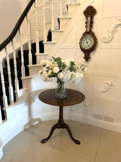 Ancienne table tripode en acajou figuré de qualité George III 18ème siècle