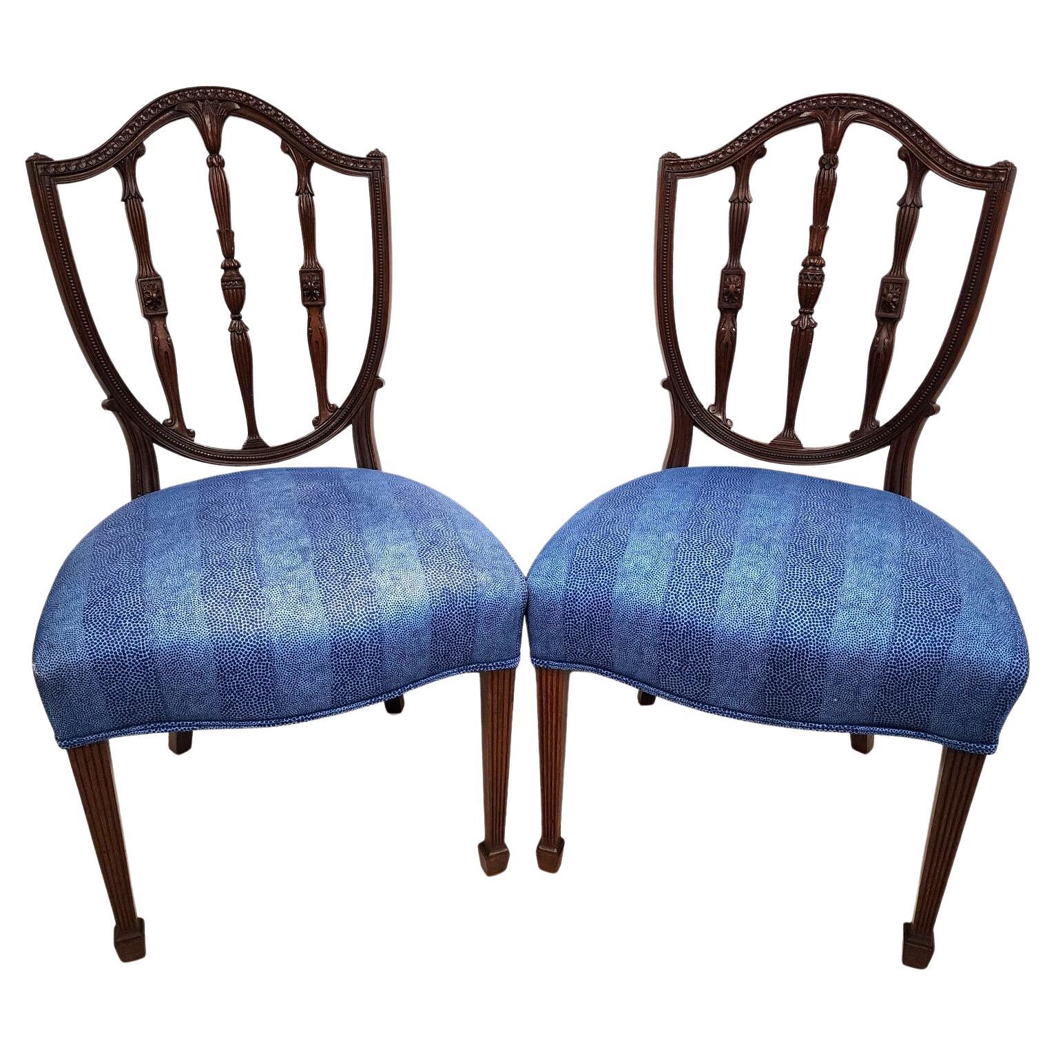 Antique George III Accent Side Chairs Shield Back Mahogany 19th Century Set of 2 For Sale