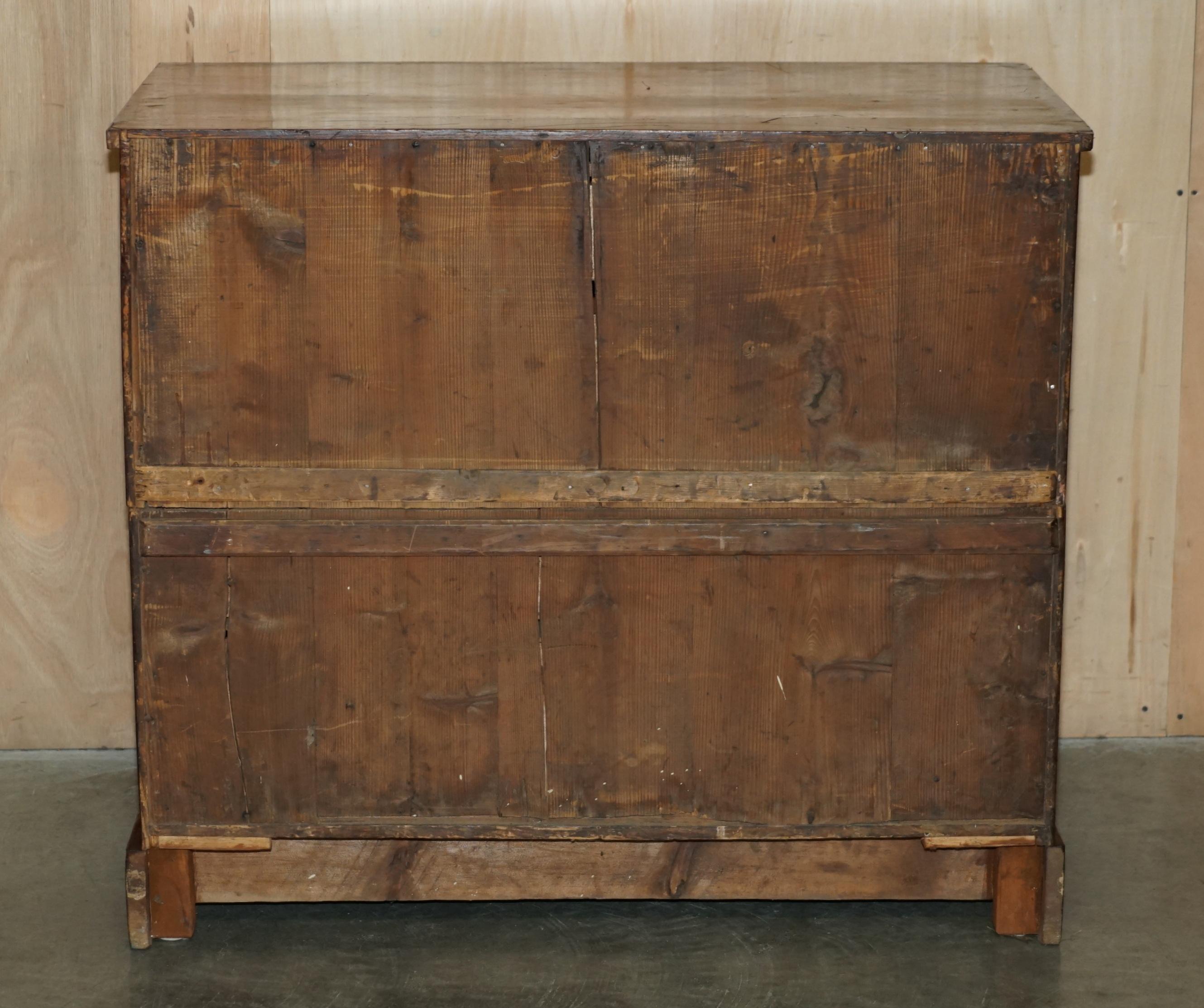 ANTiQUE GEORGE III BACHELORS CHEST OF DRAWERS ATTRIBUTED TO GILLOWS OF LANCASTER For Sale 5