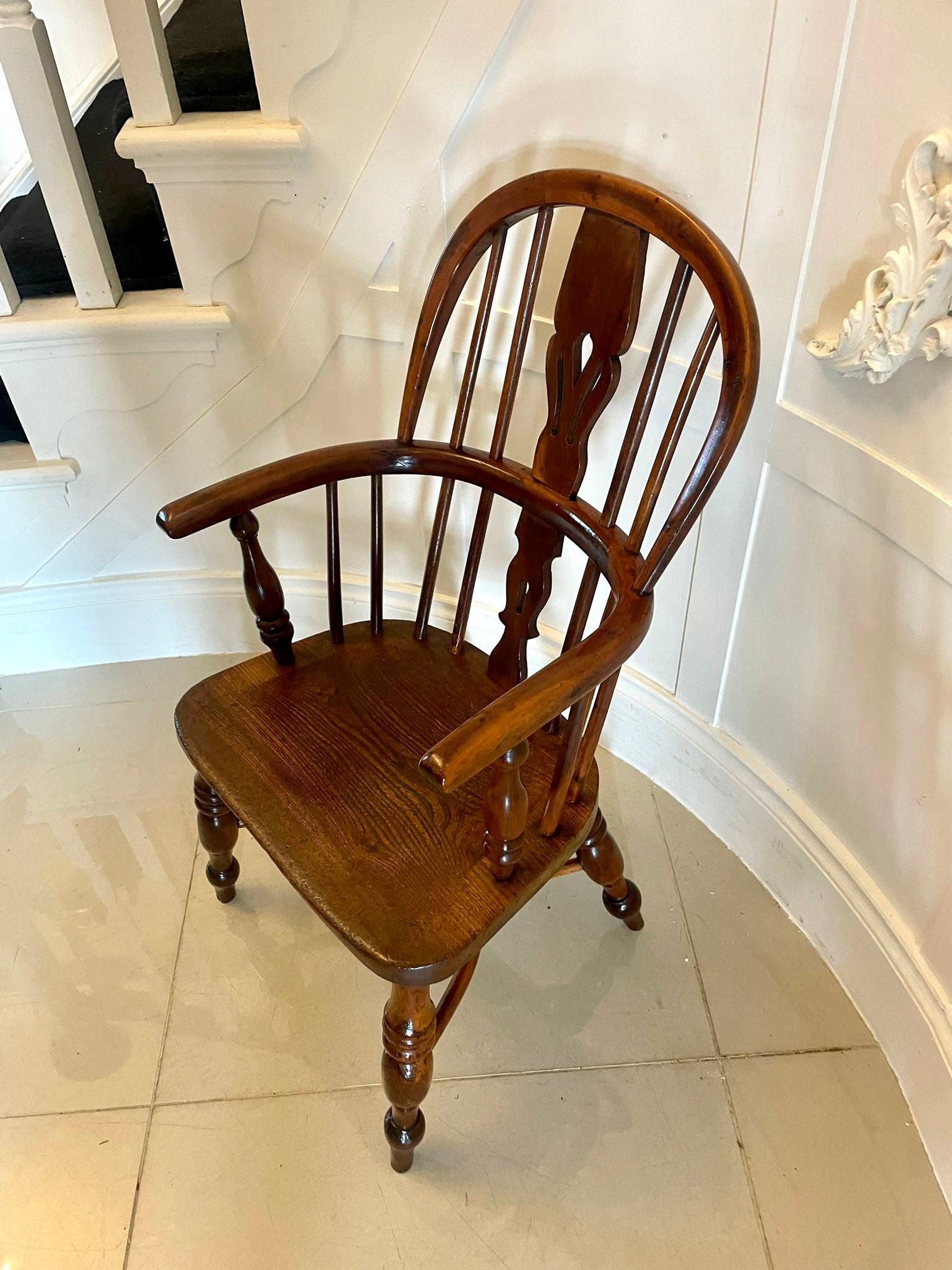 Antique George III Child’s Yew Wood Windsor Armchair For Sale 4