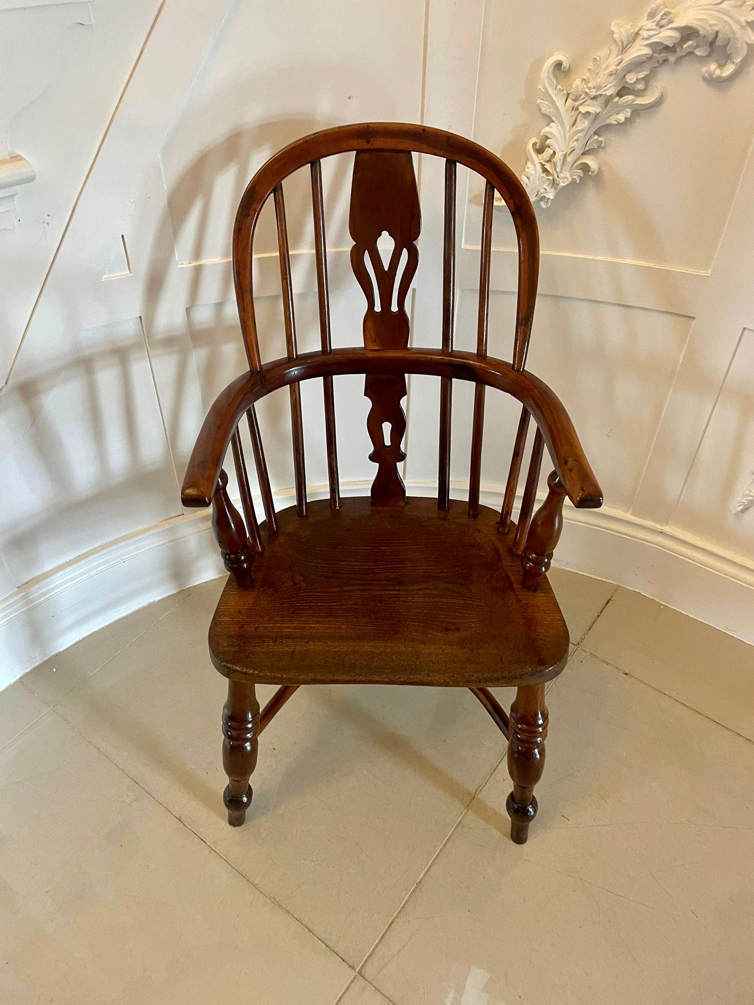 Antique George III Child’s Yew Wood Windsor Armchair For Sale 5