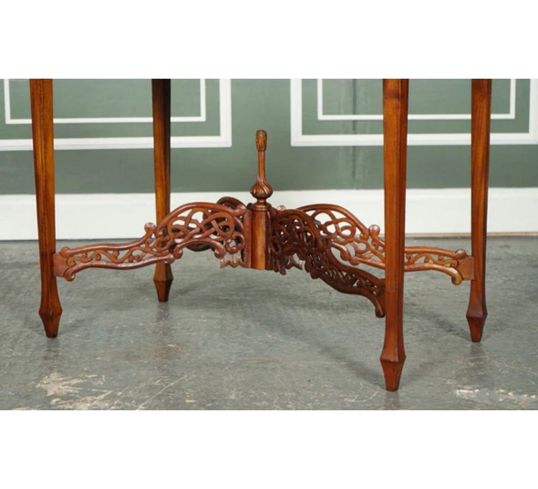 20th Century Antique George III Chippendale Style Console Table For Sale