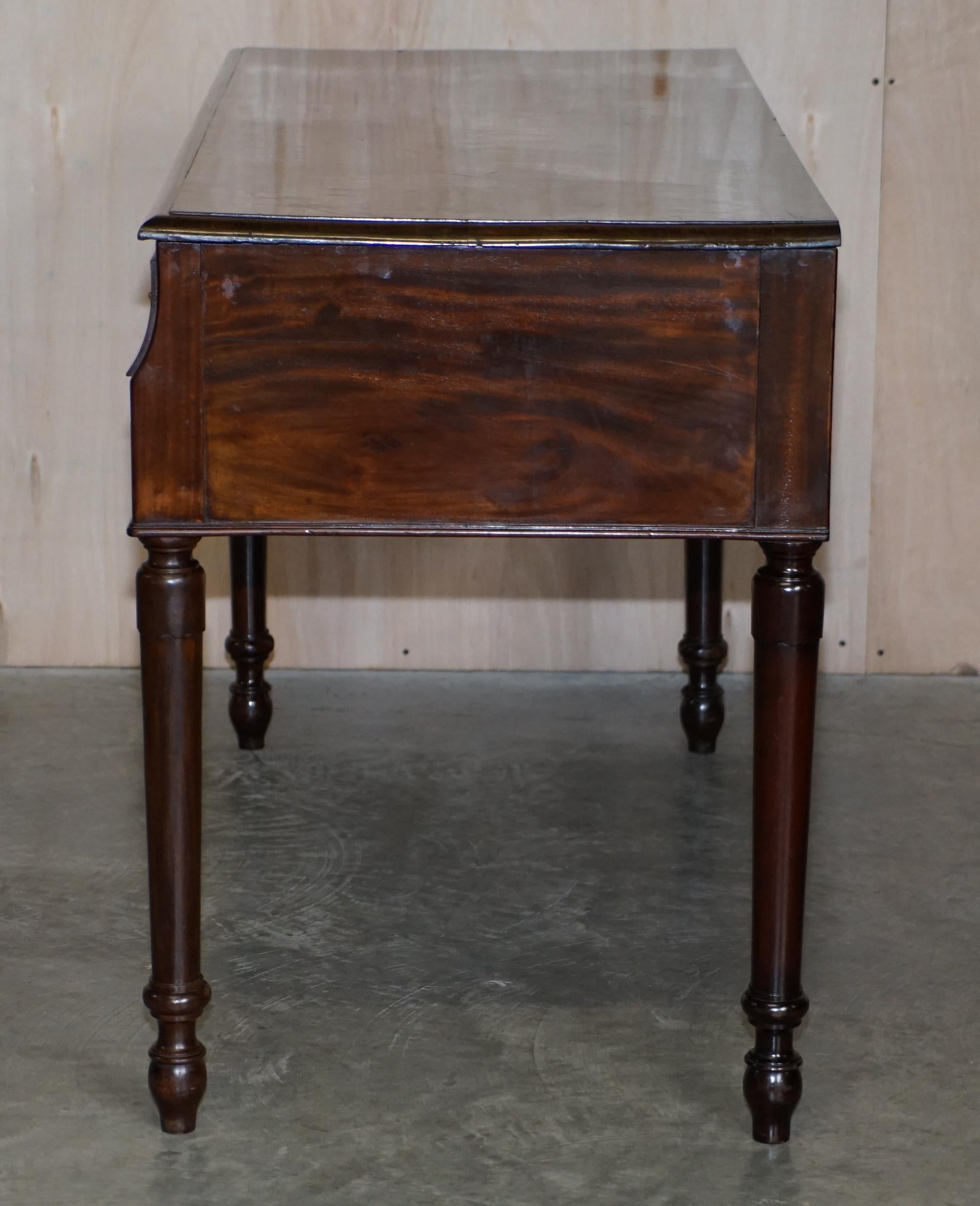 Antique George III circa 1780 Hardwood Georgian Irish Serving Table Four Drawers 10