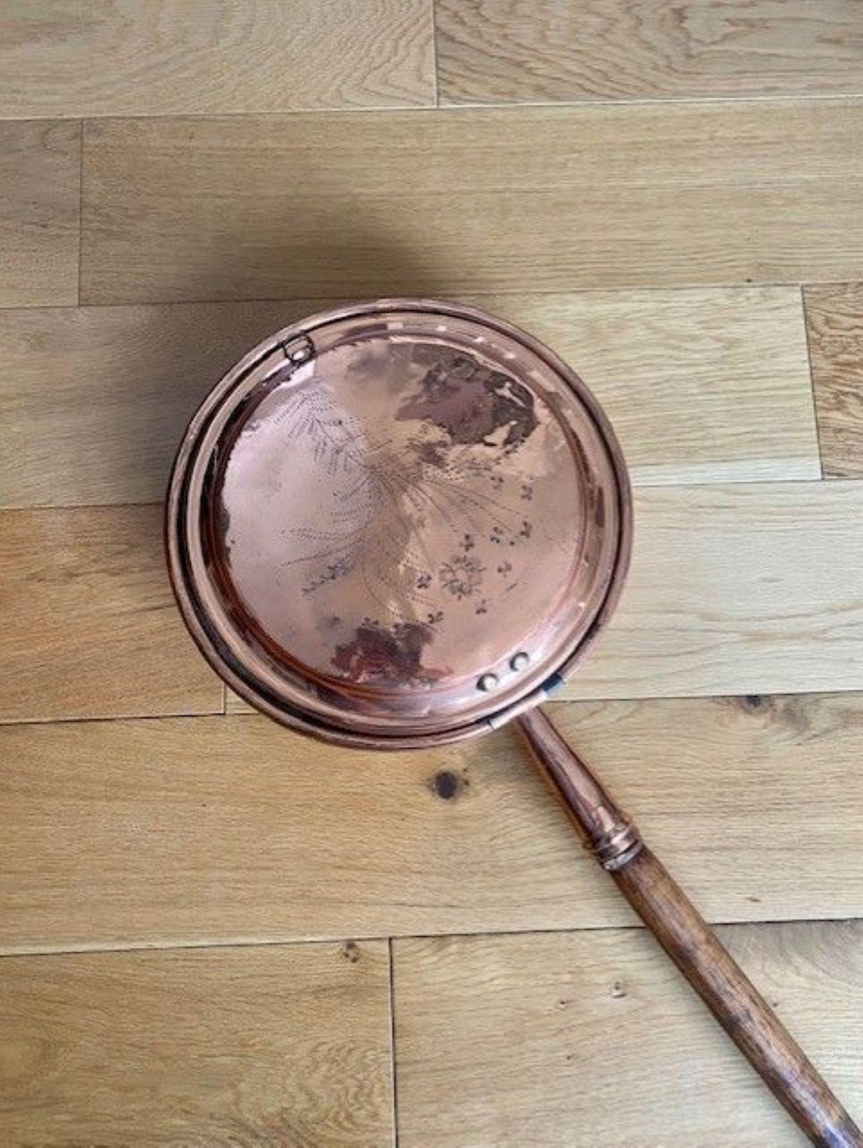 Antique George III Copper Warming Pan having the original turned handle, copper warming warming pan with a lift up lid