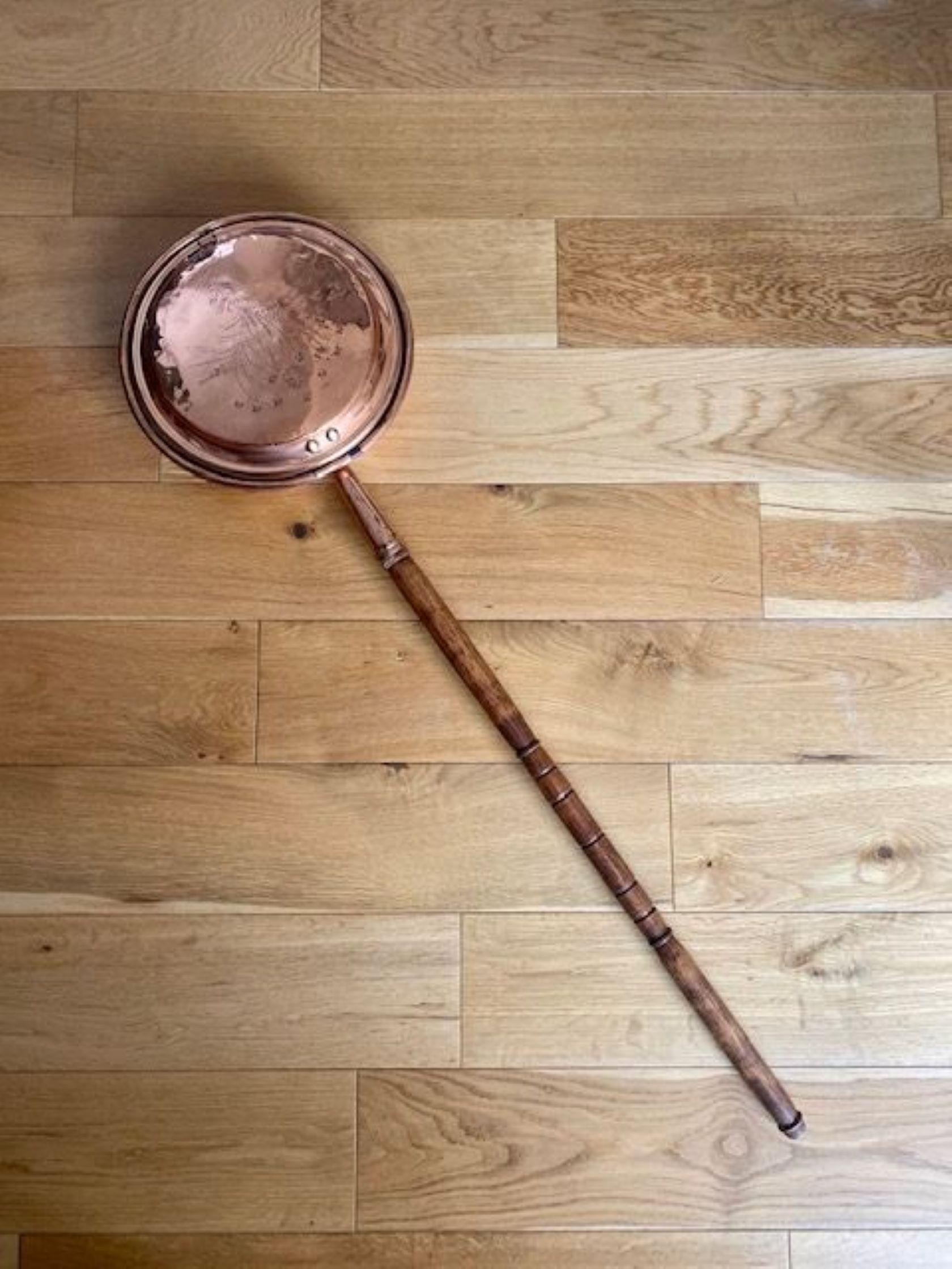 Antique George III Copper Warming Pan  In Good Condition For Sale In Ipswich, GB