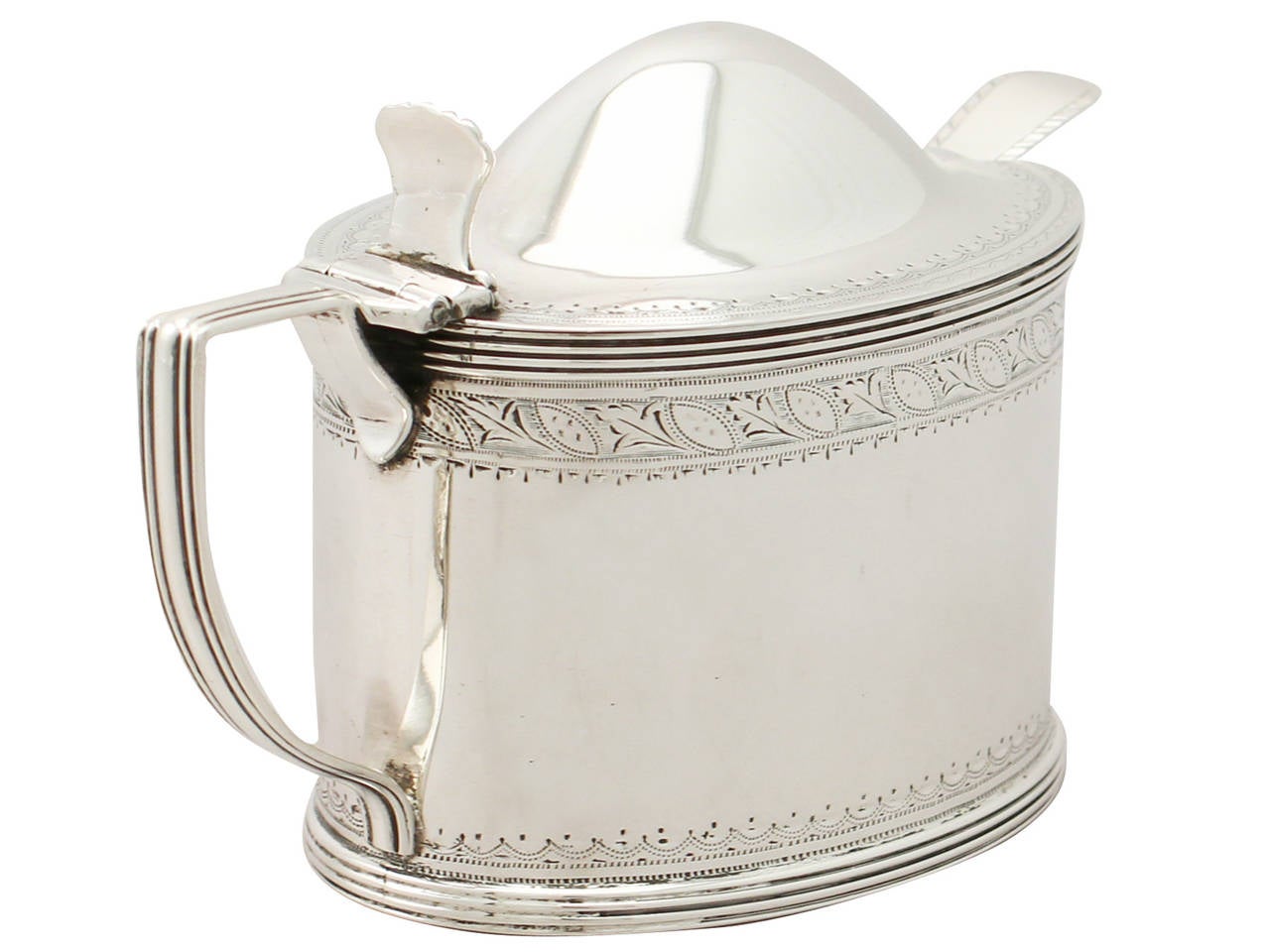 An exceptional, fine and impressive antique George III English sterling silver mustard pot; an addition to our Georgian silver condiments collection.

This fine antique George III sterling silver mustard pot has a plain oval form.

The body of