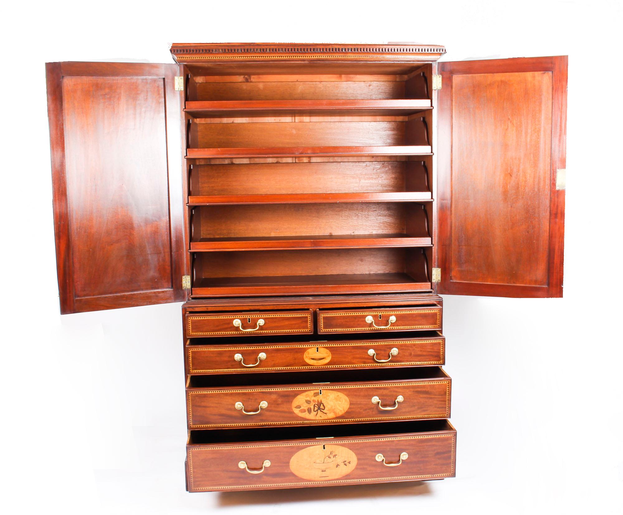 George III Flame Mahogany Satinwood and Marquetry Linen Press, 18th Century 7