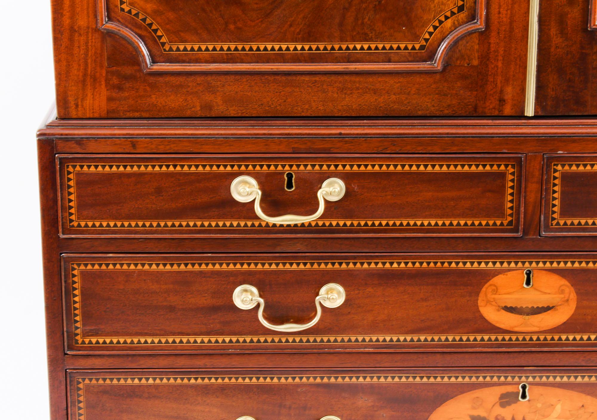 George III Flame Mahogany Satinwood and Marquetry Linen Press, 18th Century 3