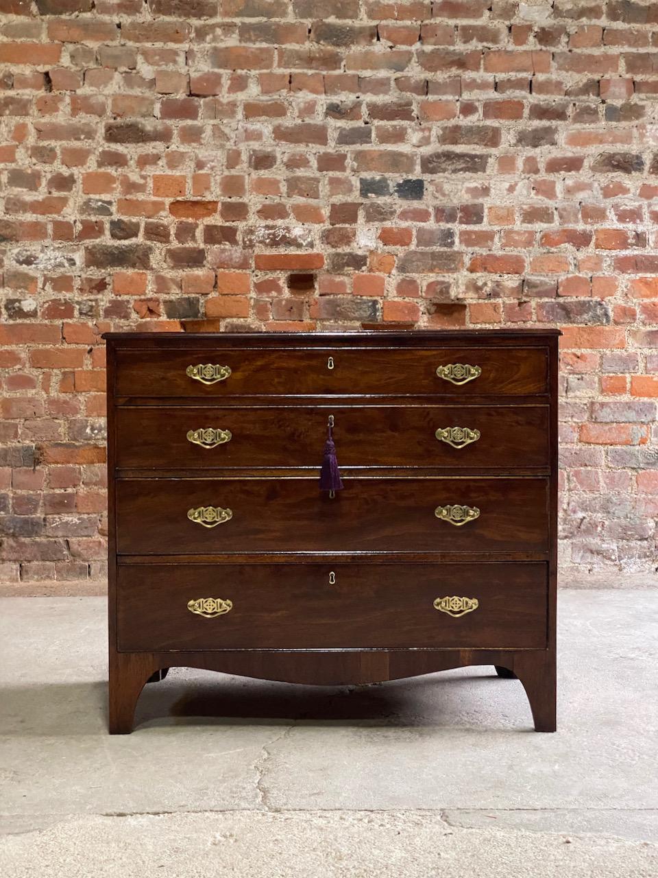 Antique George III Flamed Mahogany Chest of Drawers 19th, Century, circa 1810 For Sale 1