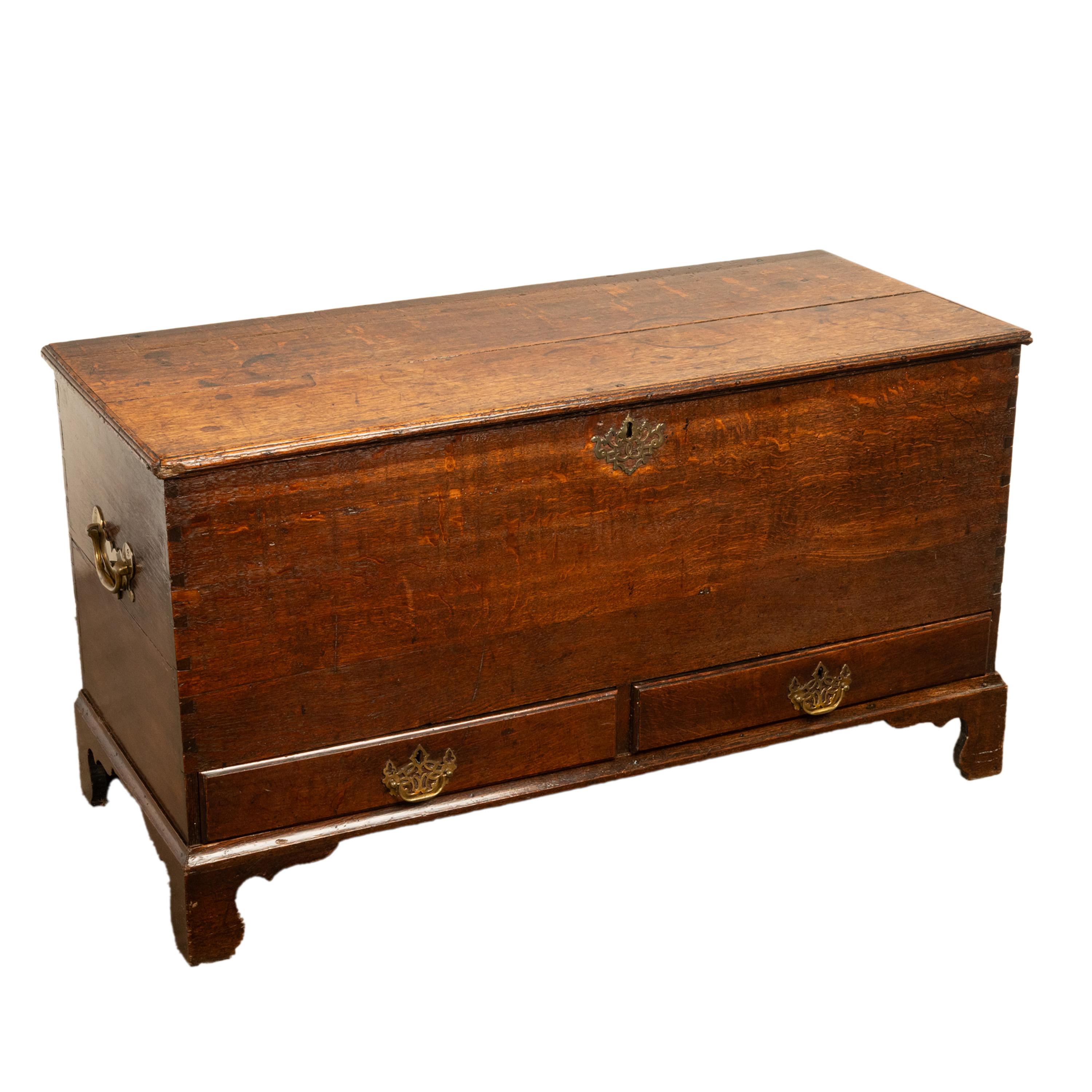 Antique George III Georgian Oak Dovetailed Mule Chest Coffer Drawers 1760 For Sale 3