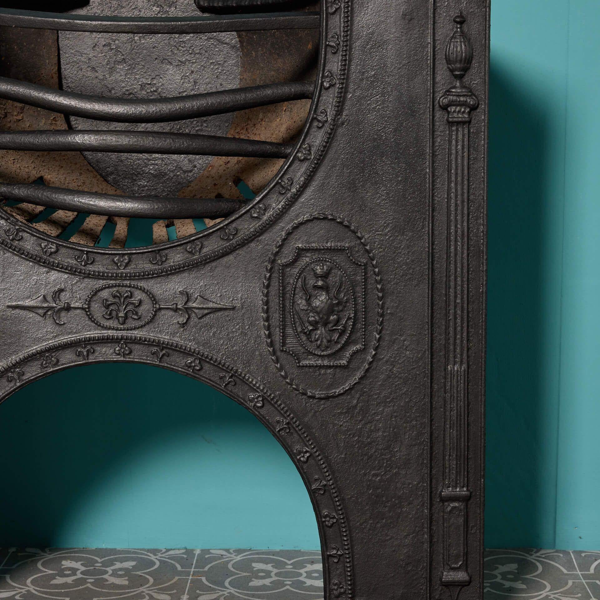 Anglais Antique George III Hourglass Hob Grate (Grille de table de cuisson) en vente