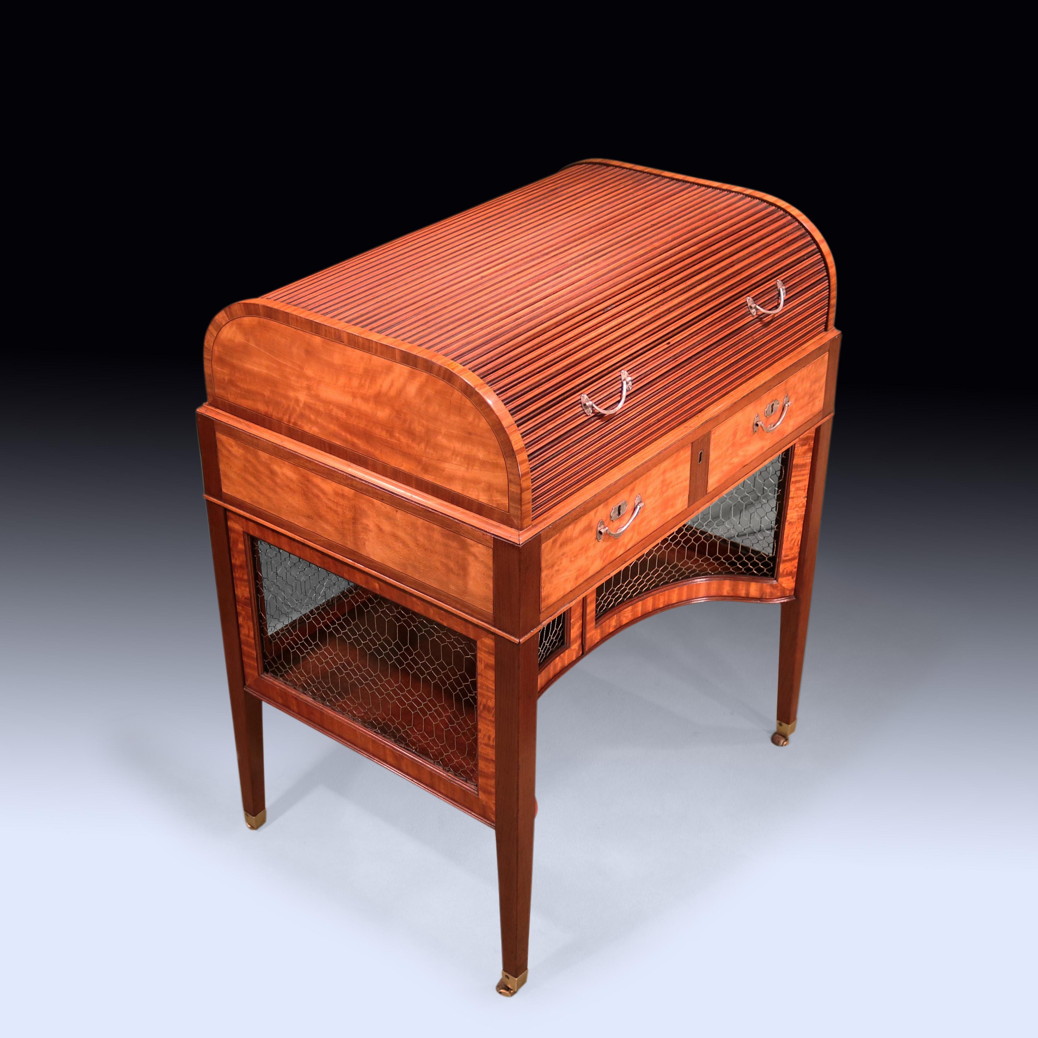 Antiguo escritorio Jorge III de caoba y madera satinada en Bueno estado para la venta en London, GB