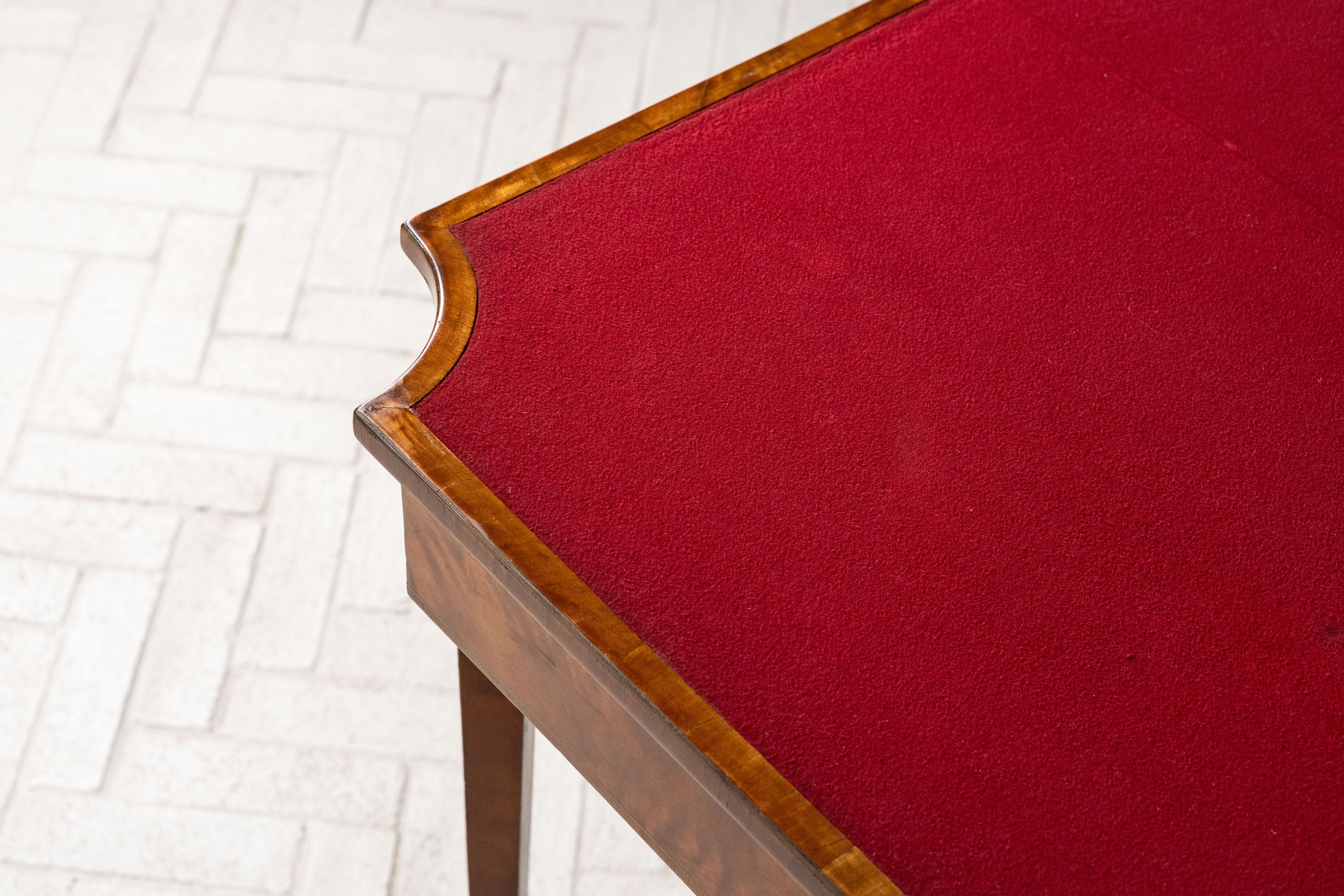Ancienne table à cartes en acajou George III en vente 4