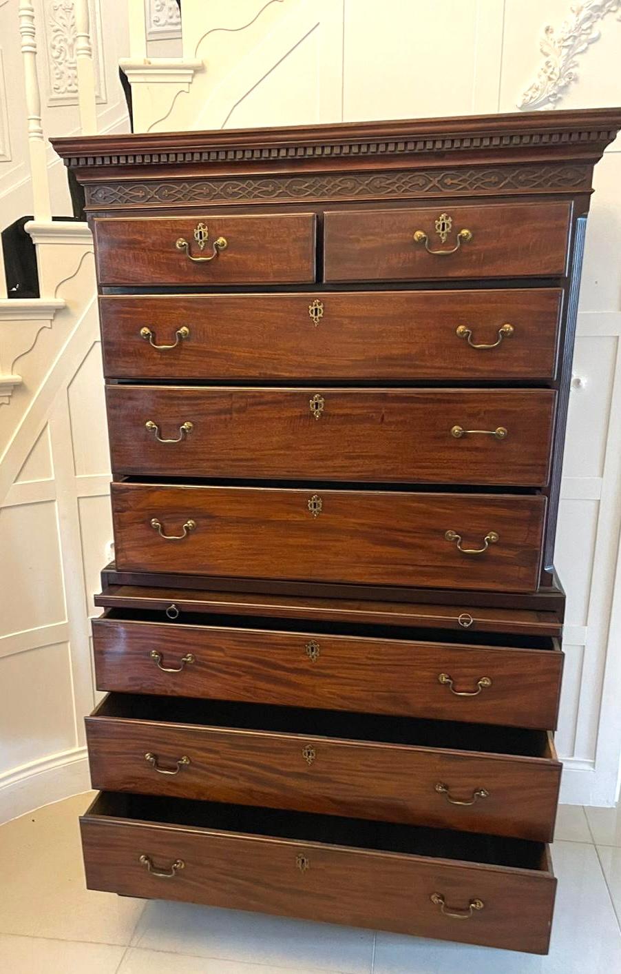 Antique George III Mahogany Chest on Chest In Good Condition For Sale In Suffolk, GB