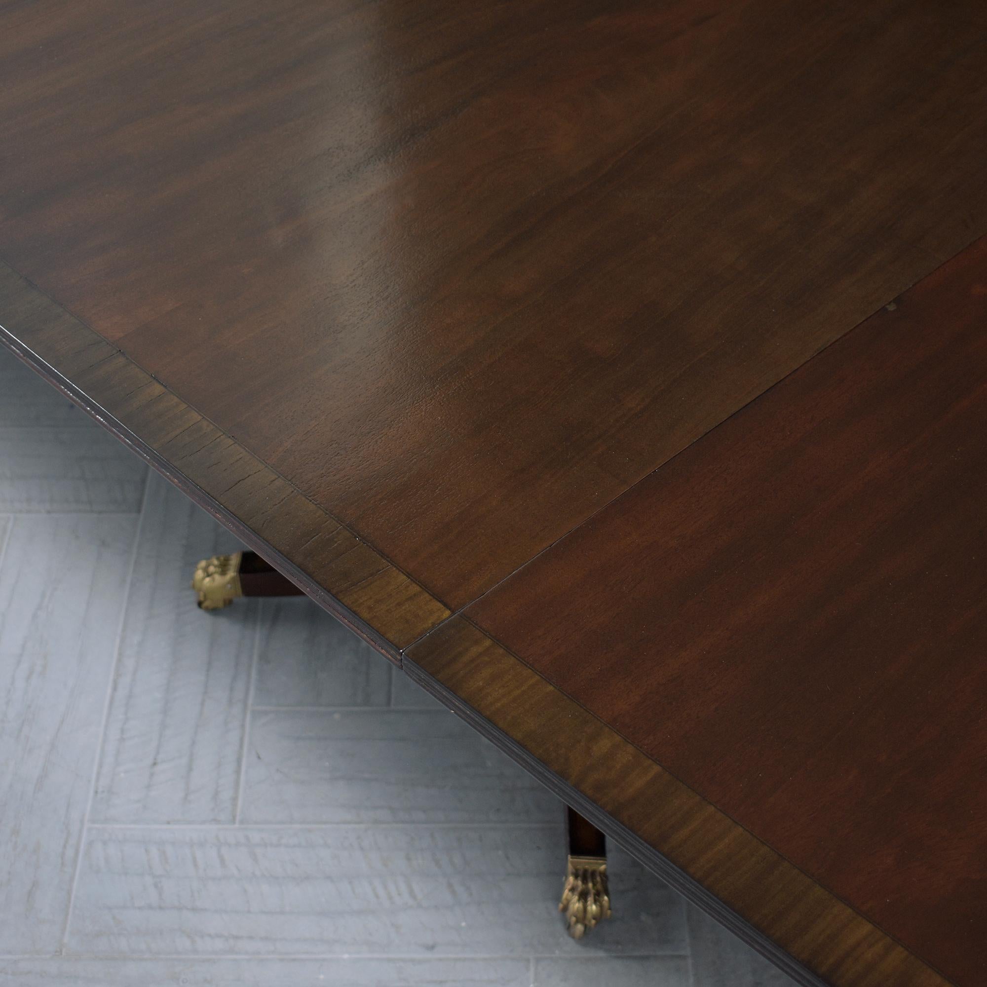 Restored 1890s George III Mahogany Dining Table with Extendable Leaves For Sale 8