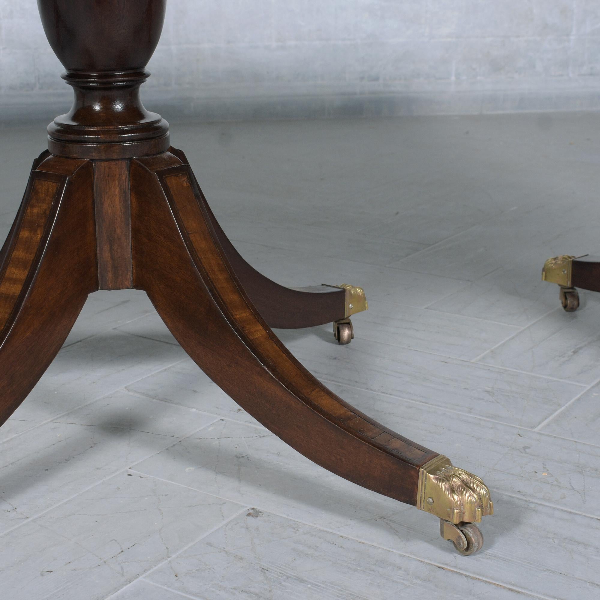 Restored 1890s George III Mahogany Dining Table with Extendable Leaves For Sale 1