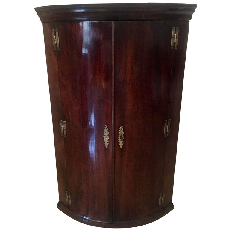 Antique III Mahogany Hanging Bow Front Corner For Sale at 1stDibs