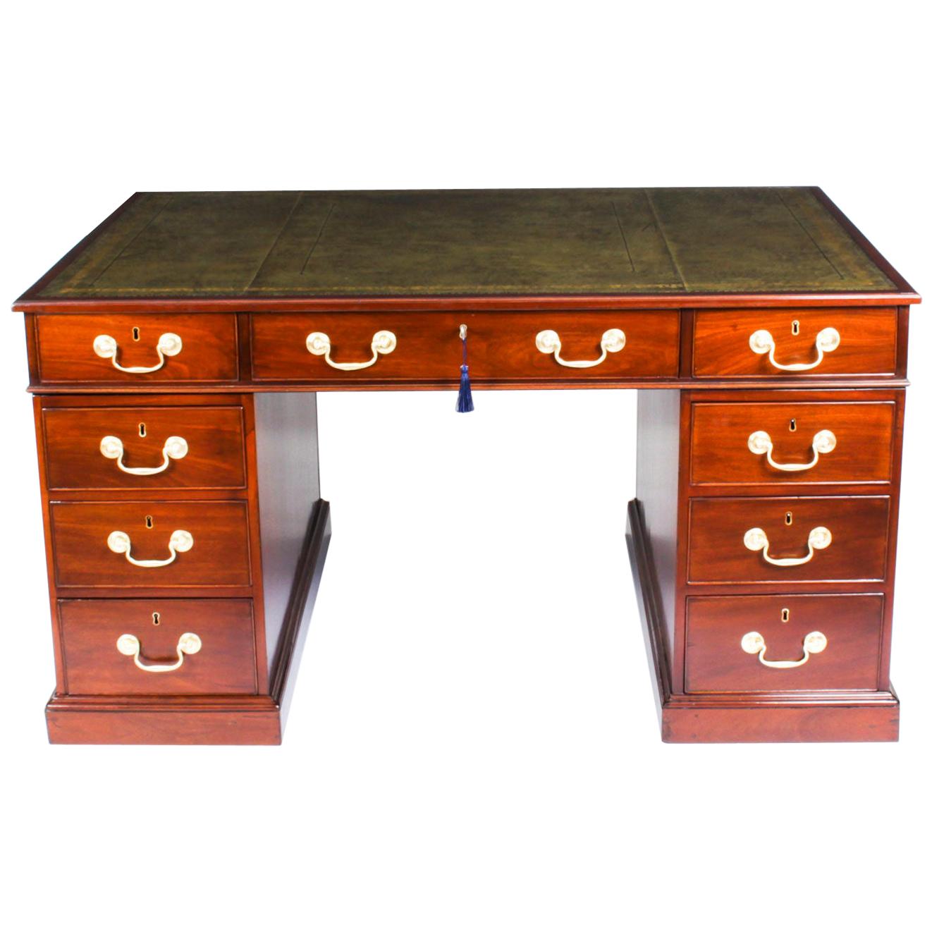 Antique George III Mahogany Partners Pedestal Desk, 18th Century