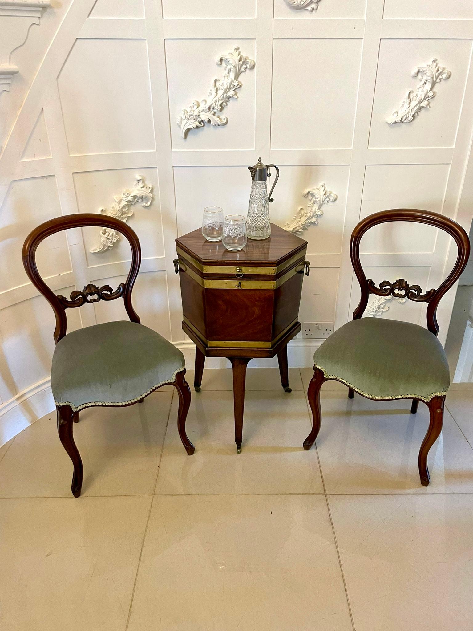 Antiker George III. Mahagoni-Weinkühler/Lampentisch auf Ständer im Angebot 8