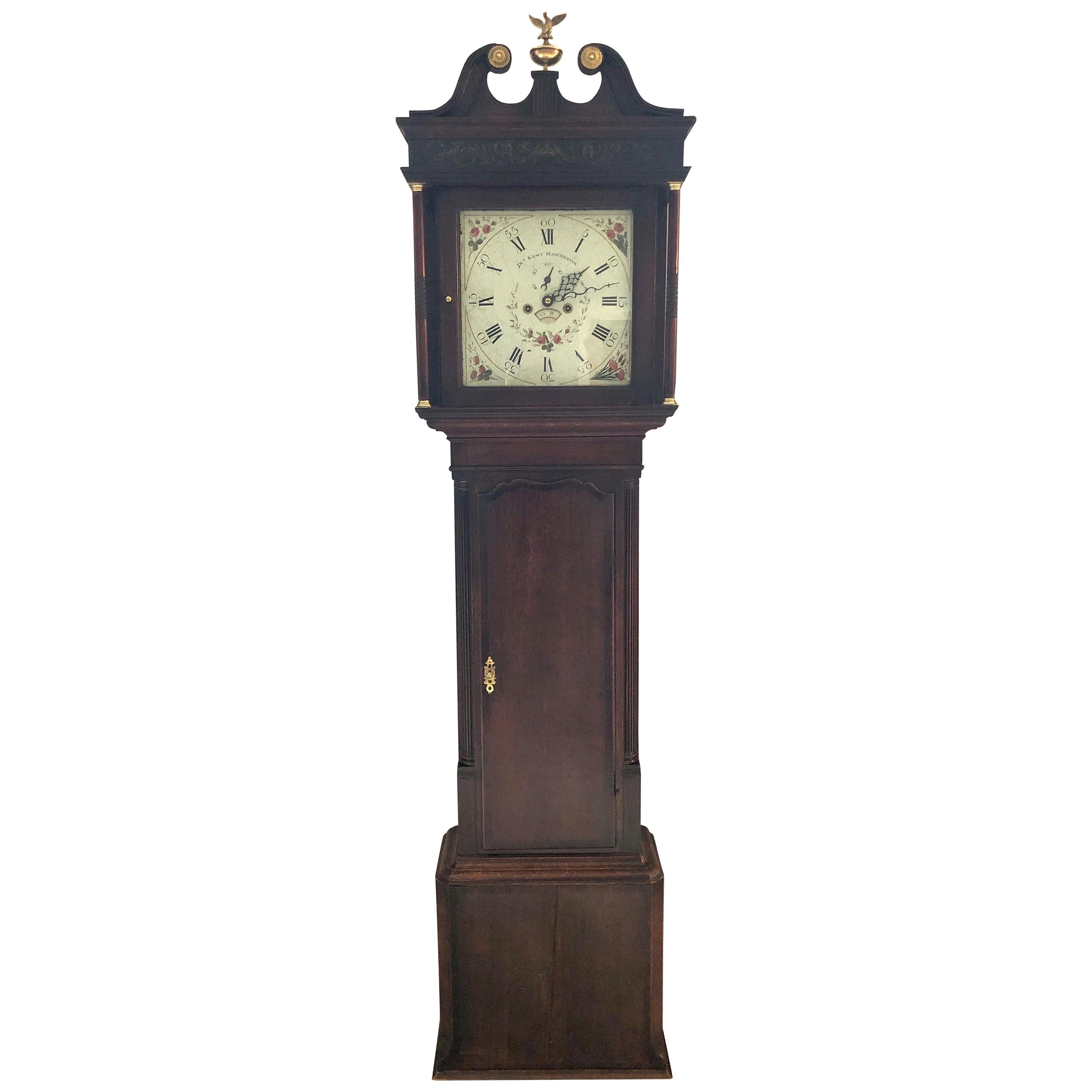 Horloge de parquet ancienne en chêne George III signée John Kent, Manchester en vente