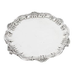 Antikes versilbertes Salver aus Old Shefield im George-III-Stil aus dem 18. Jahrhundert