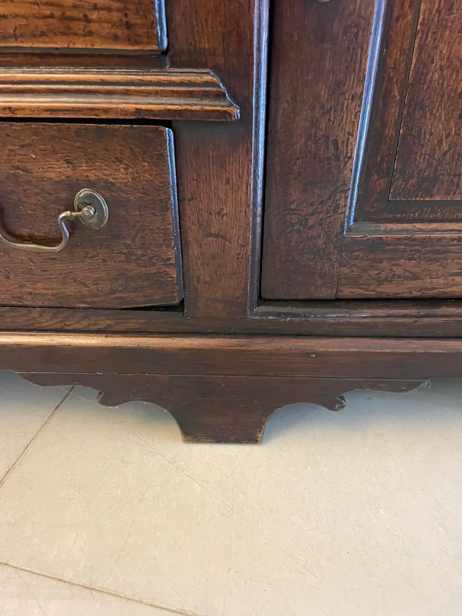 Antique George III Outstanding Quality Oak Welsh Dresser and Original Plate Rack For Sale 1